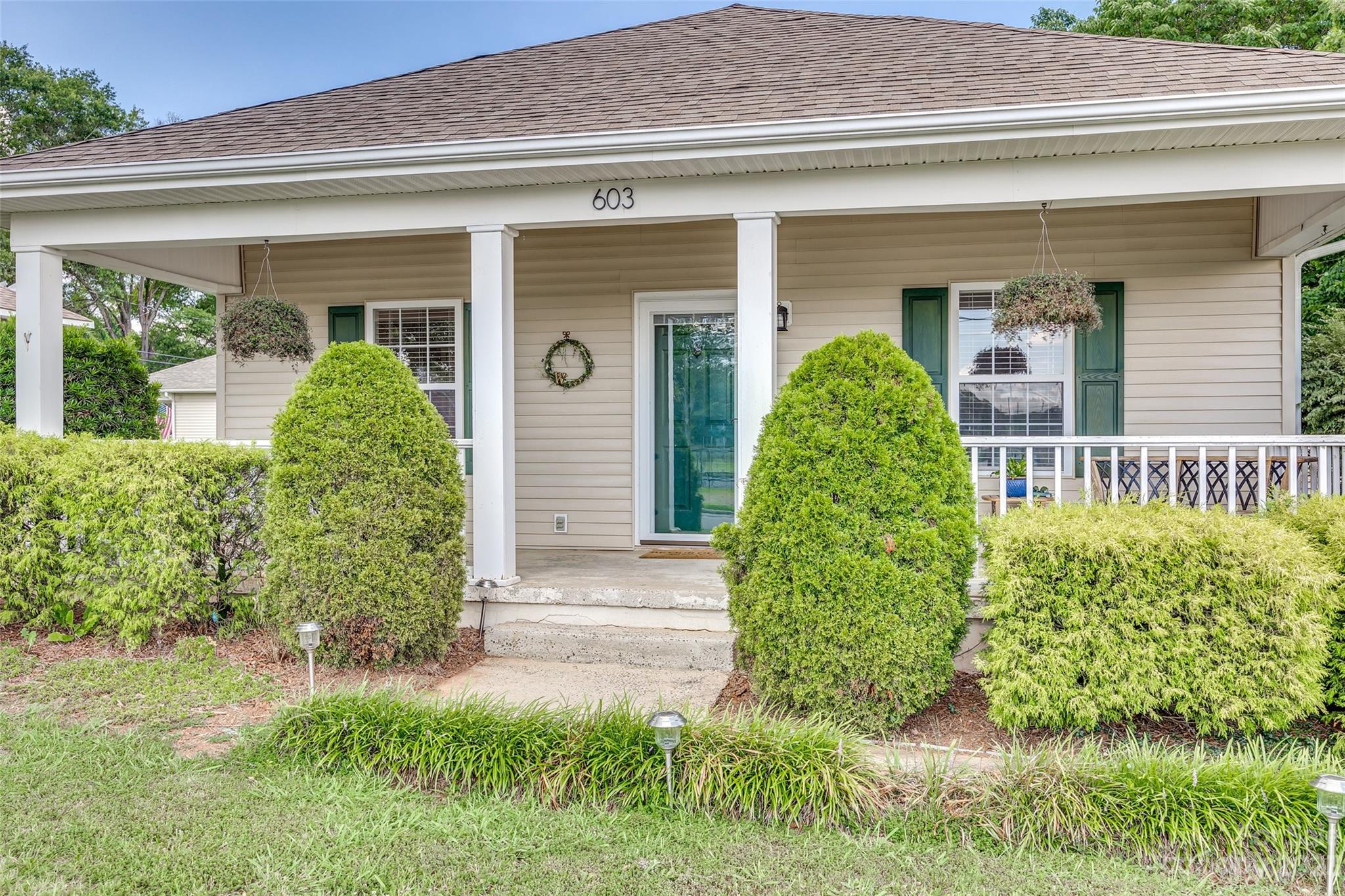 Adams Bluff - Residential