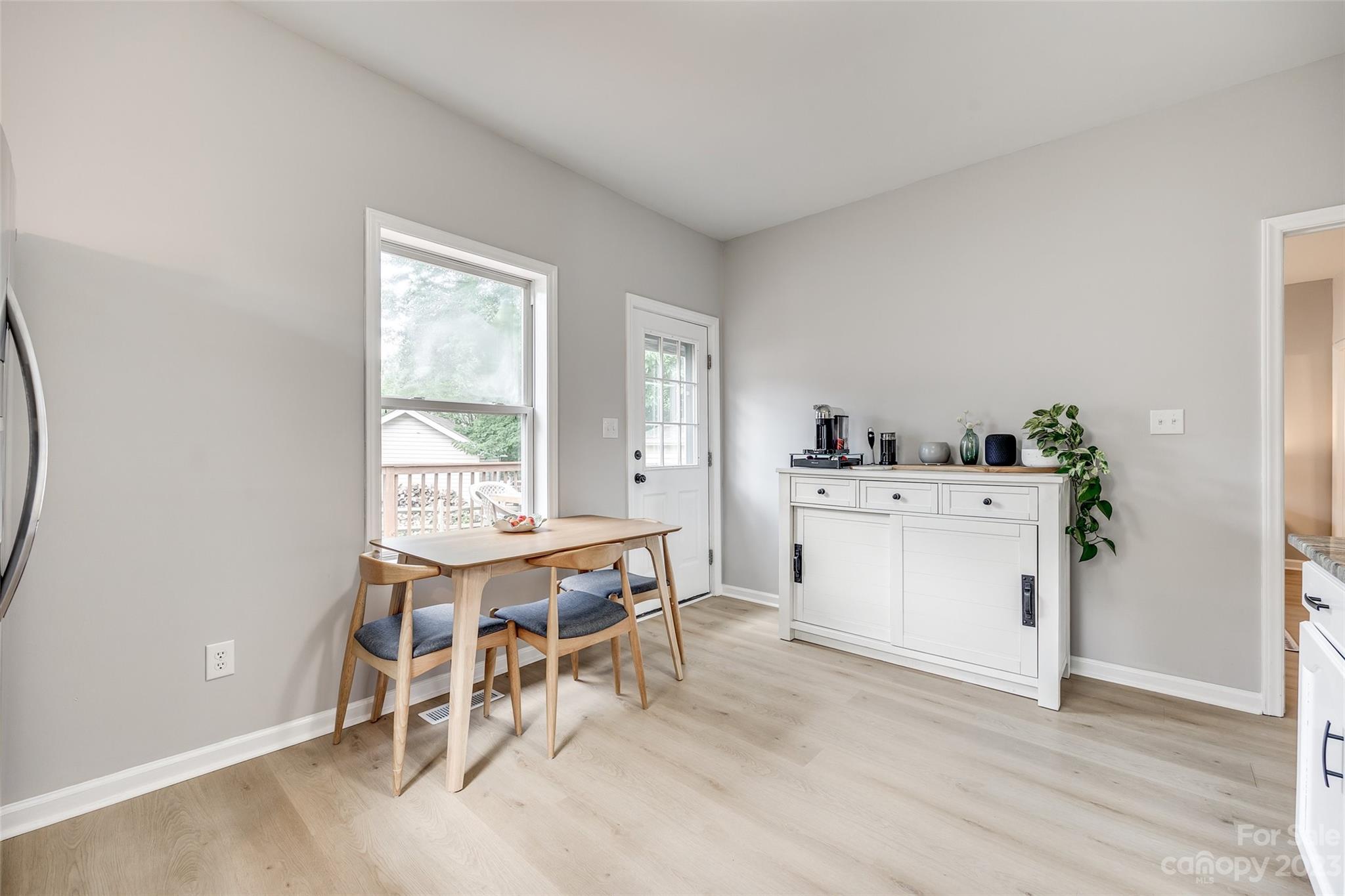 Adams Bluff - Residential