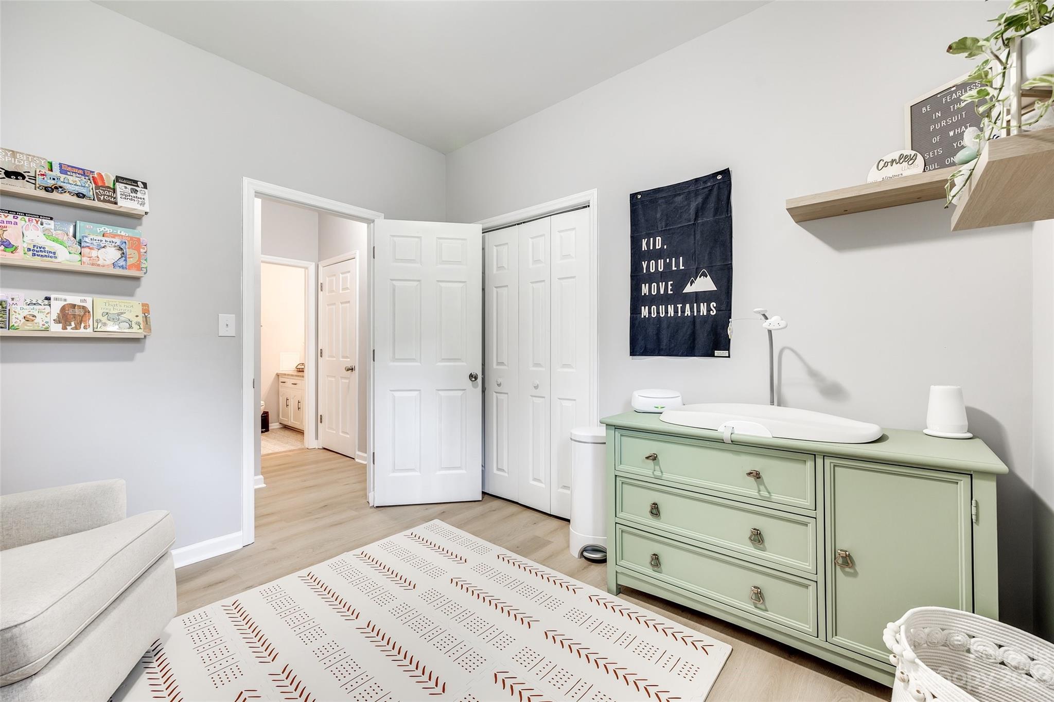 Adams Bluff - Residential