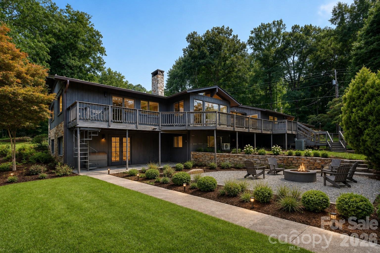 208 Dogwood Lane