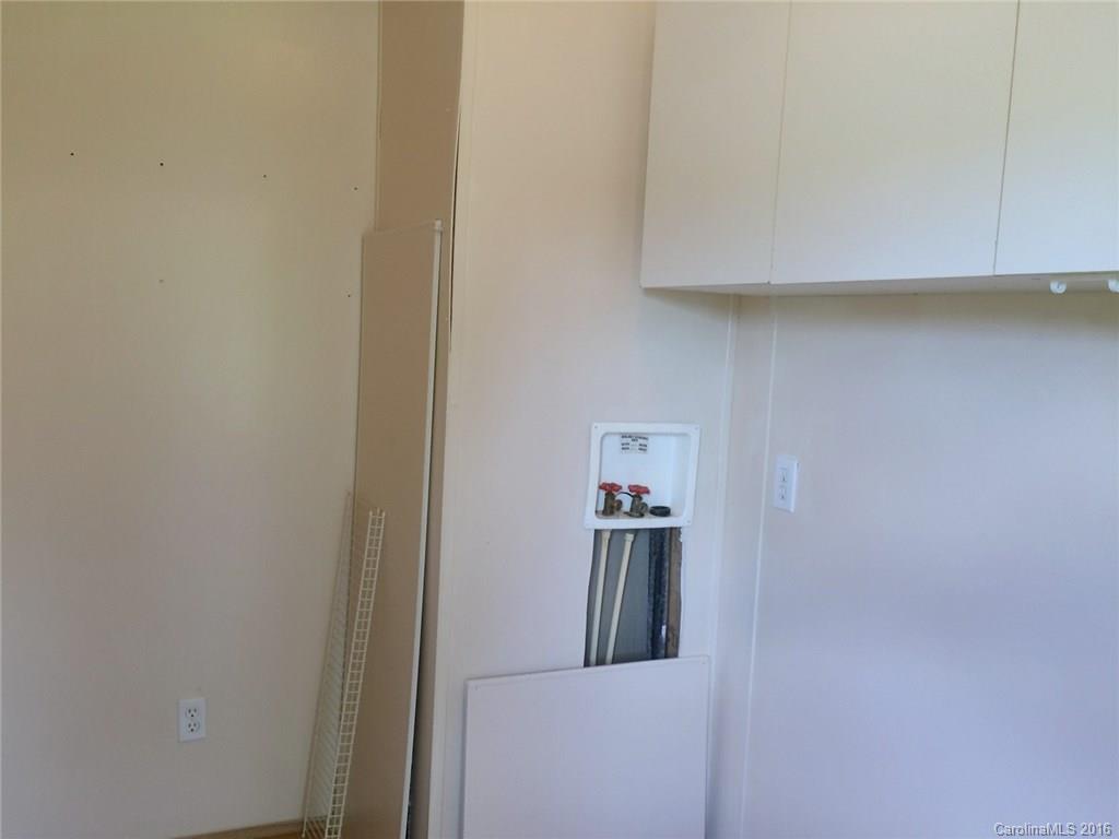 Suncrest Farms - Residential