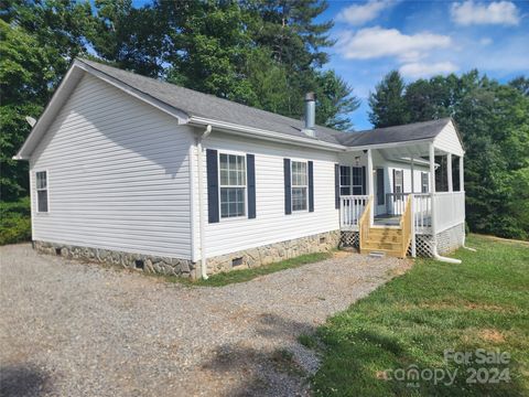 Single Family Residence in Morganton NC 1184 Silverbrook Drive.jpg