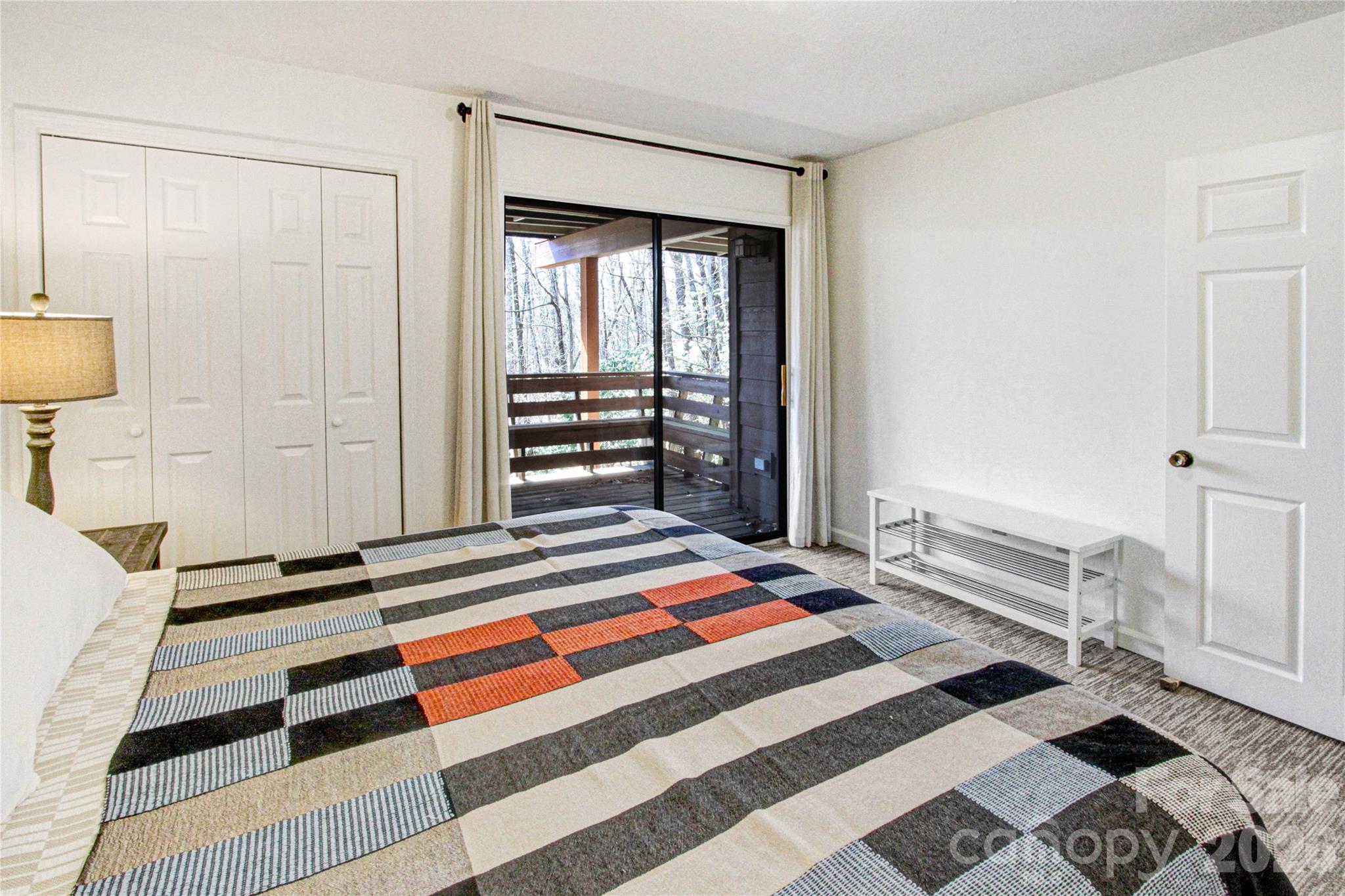 Toxaway Views Condominiuns - Residential