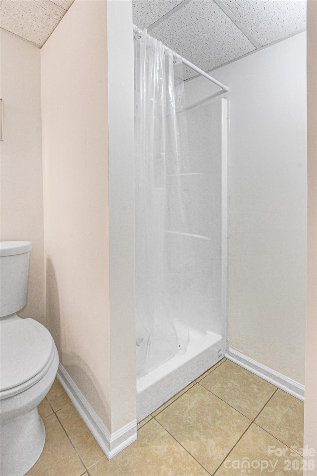 Toxaway Views Condominiuns - Residential