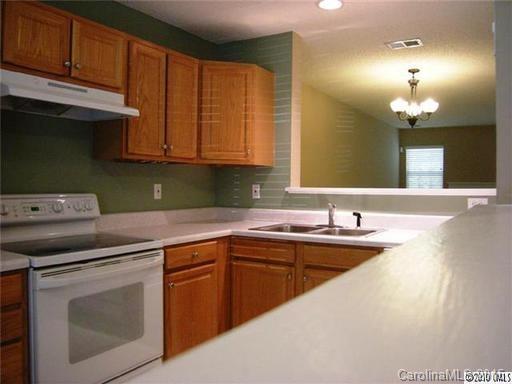 Maplecrest - Residential Lease