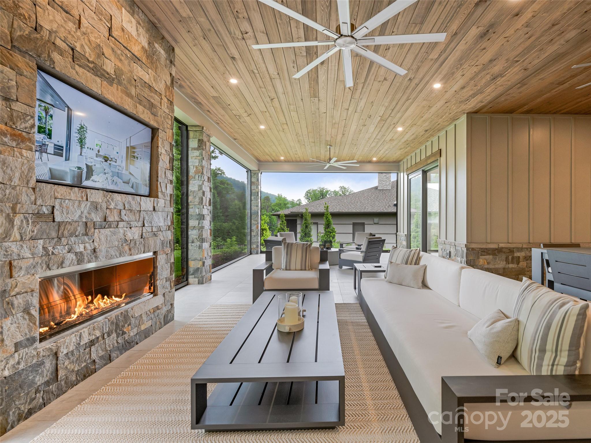 The Cliffs At Walnut Cove - Residential