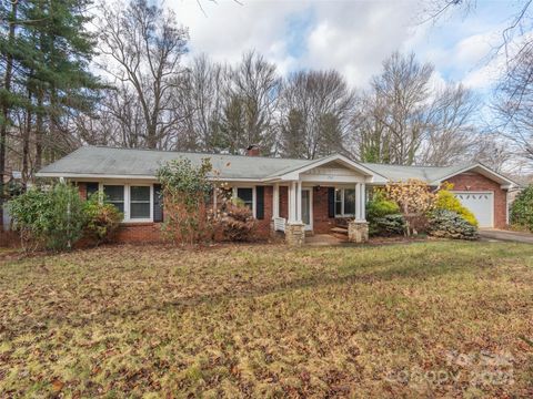 A home in Waynesville