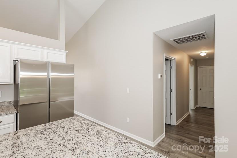 Oaks Of Broadway - Residential