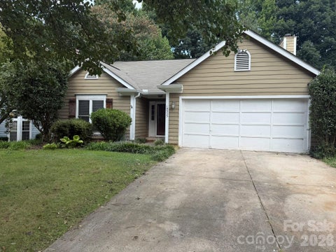 Photo of 10333 Danesway Lane, Cornelius, NC 28031 (MLS # 4420138)