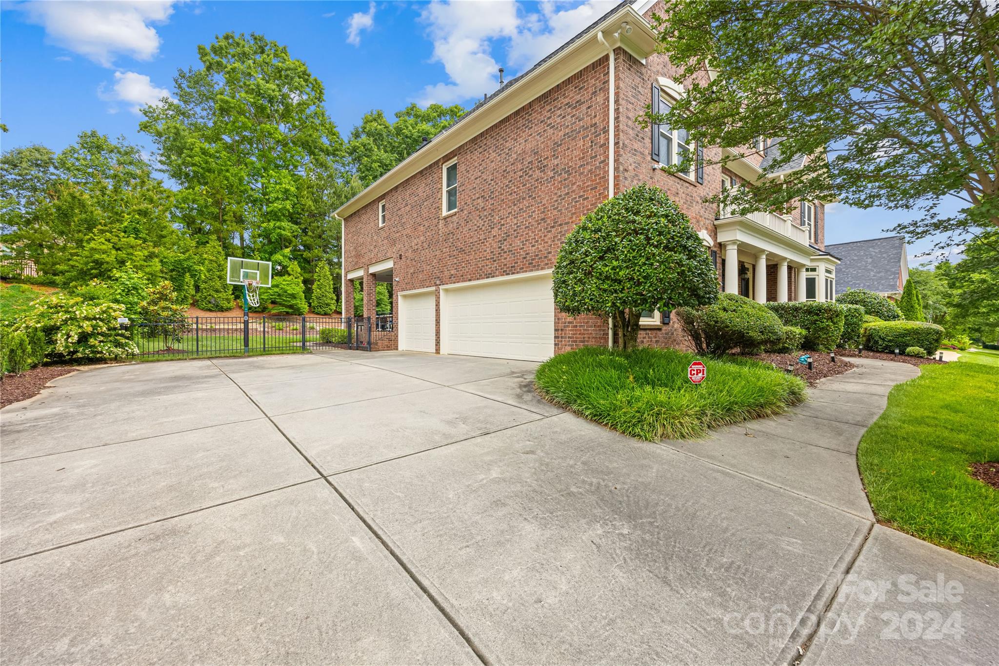 Deerfield Creek - Residential