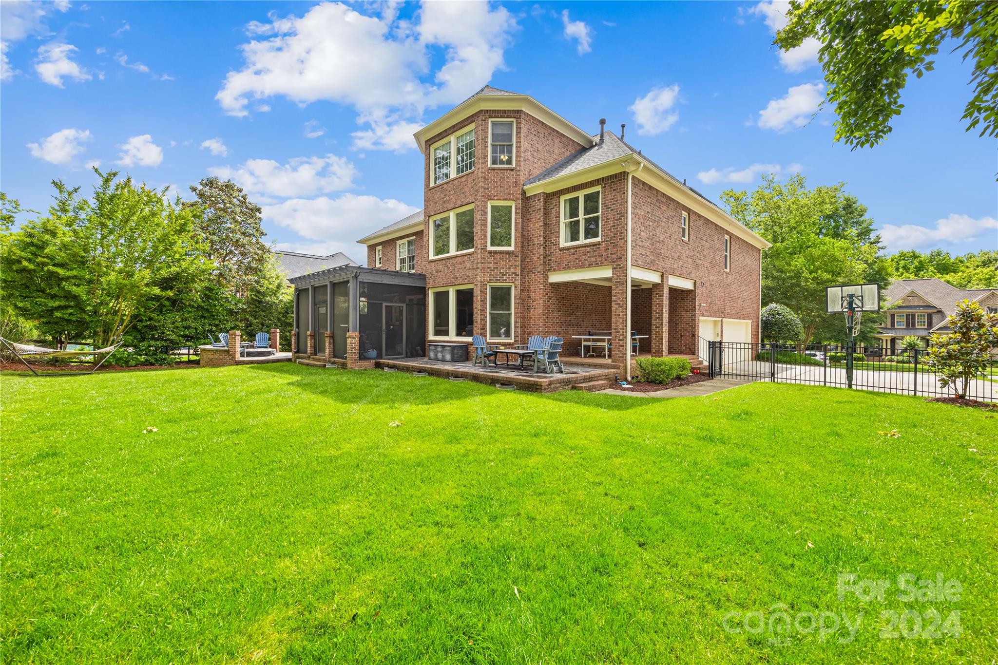 Deerfield Creek - Residential