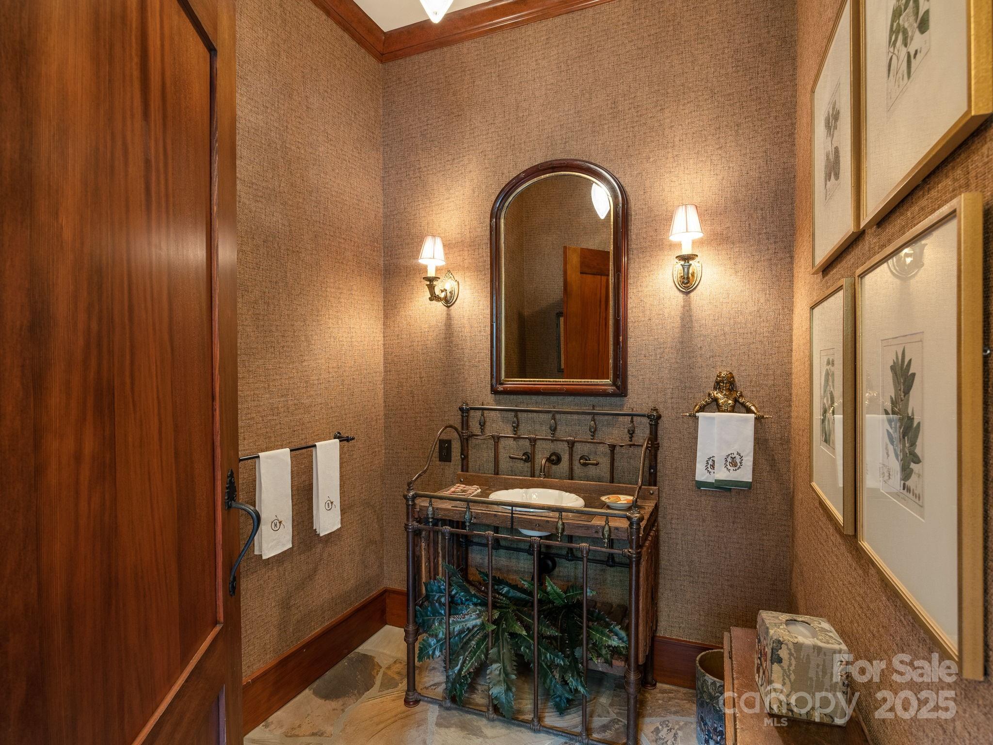 Golden Hills - Residential