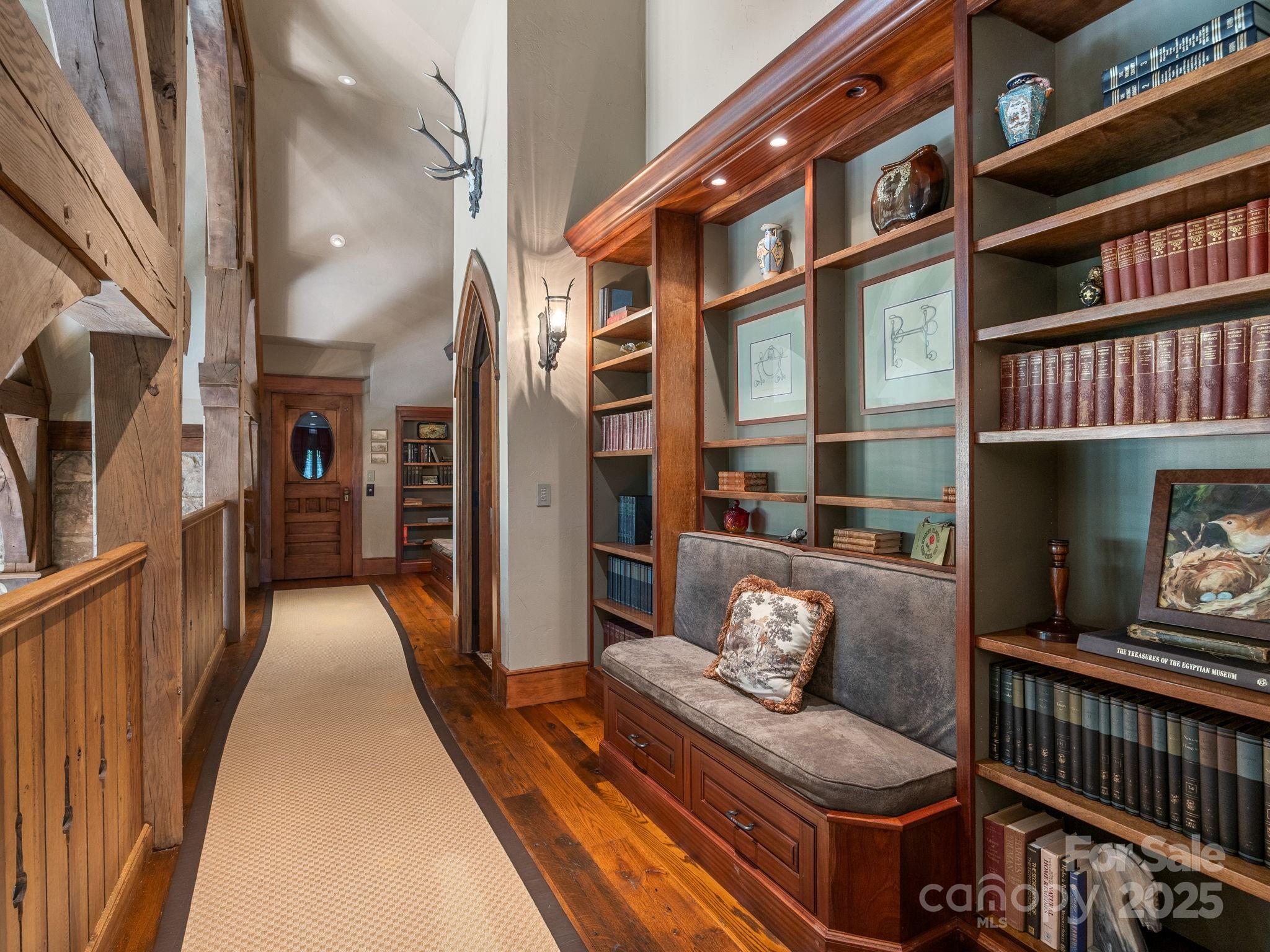 Golden Hills - Residential