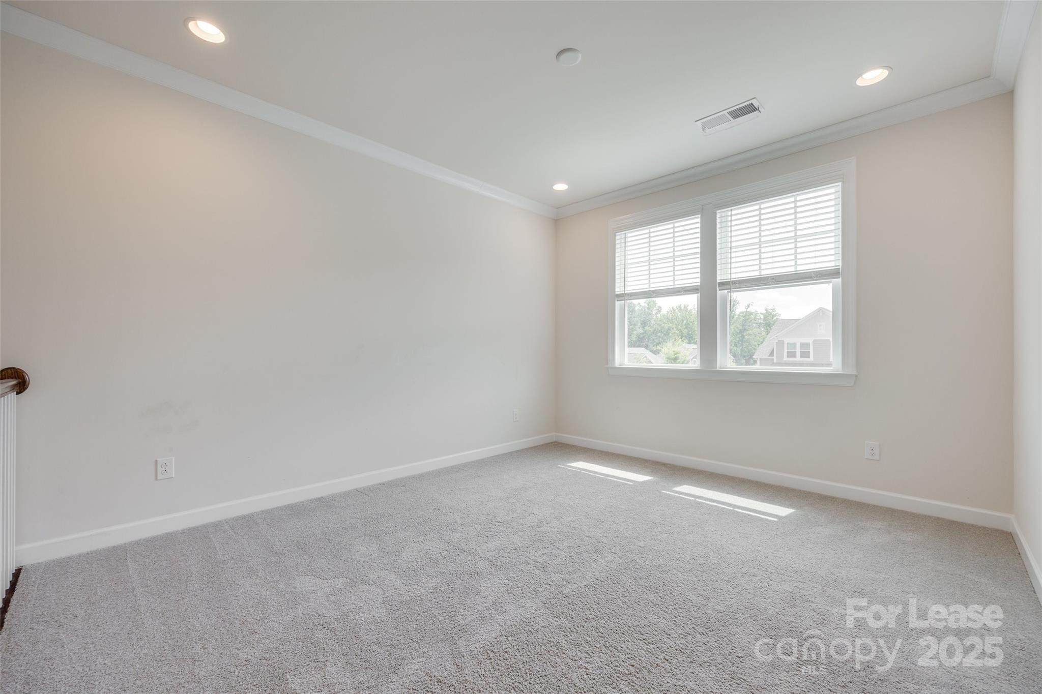 Lake Crest - Residential Lease