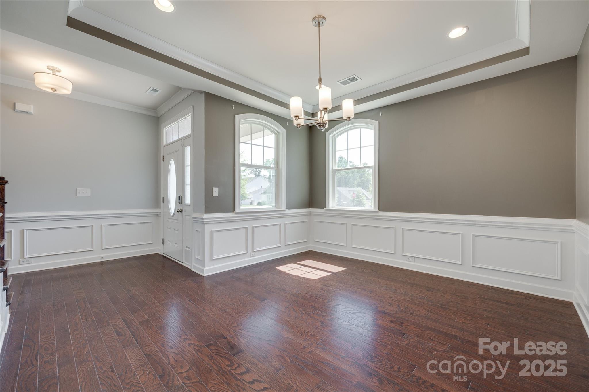 Lake Crest - Residential Lease