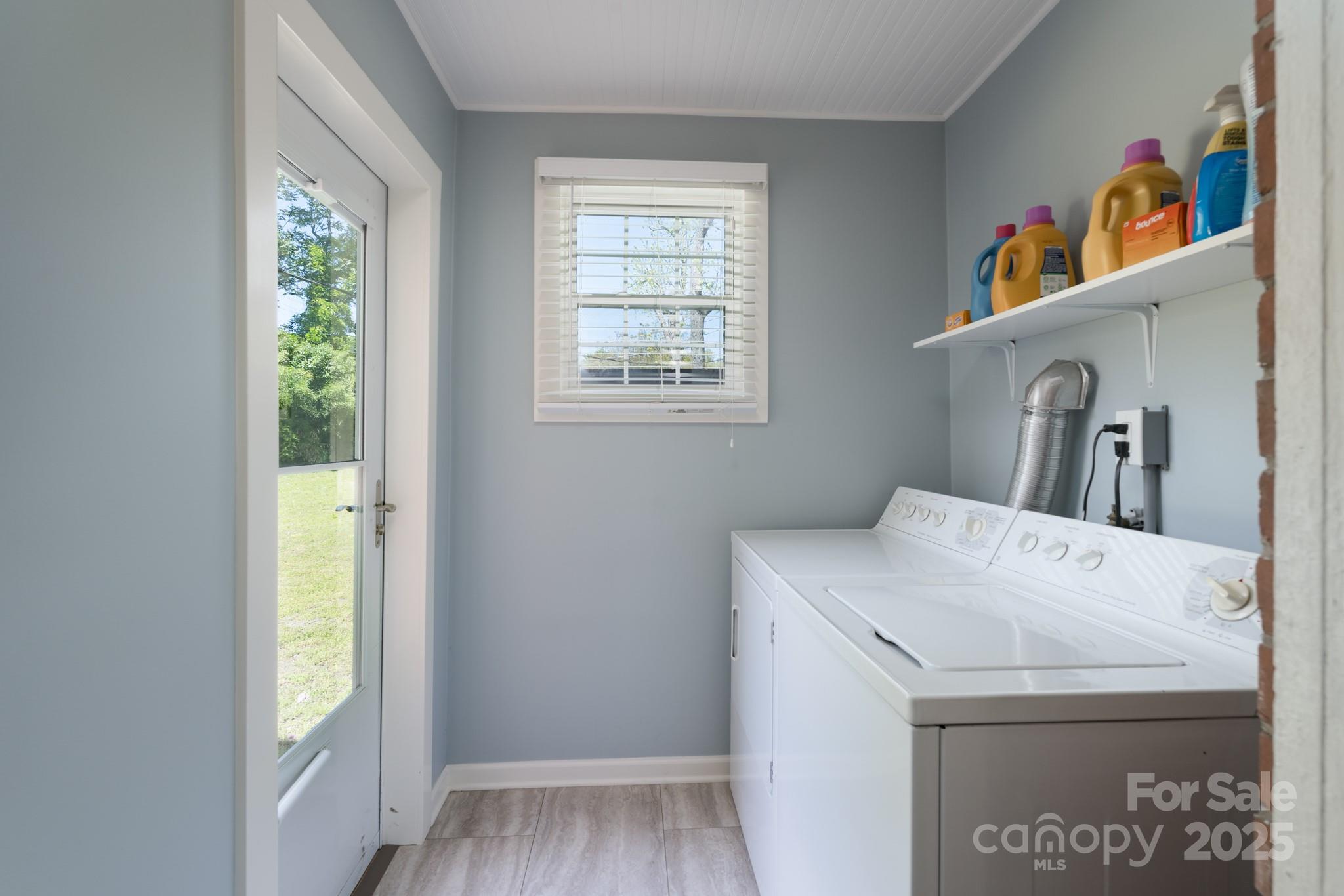 Seventeen Acres - Residential