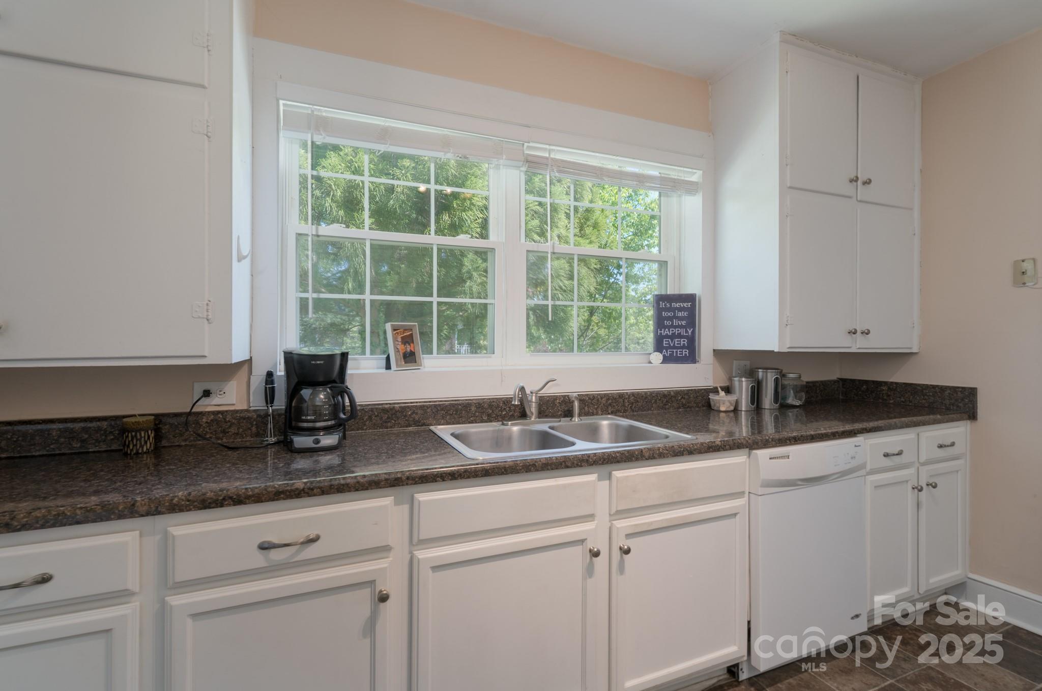 Seventeen Acres - Residential