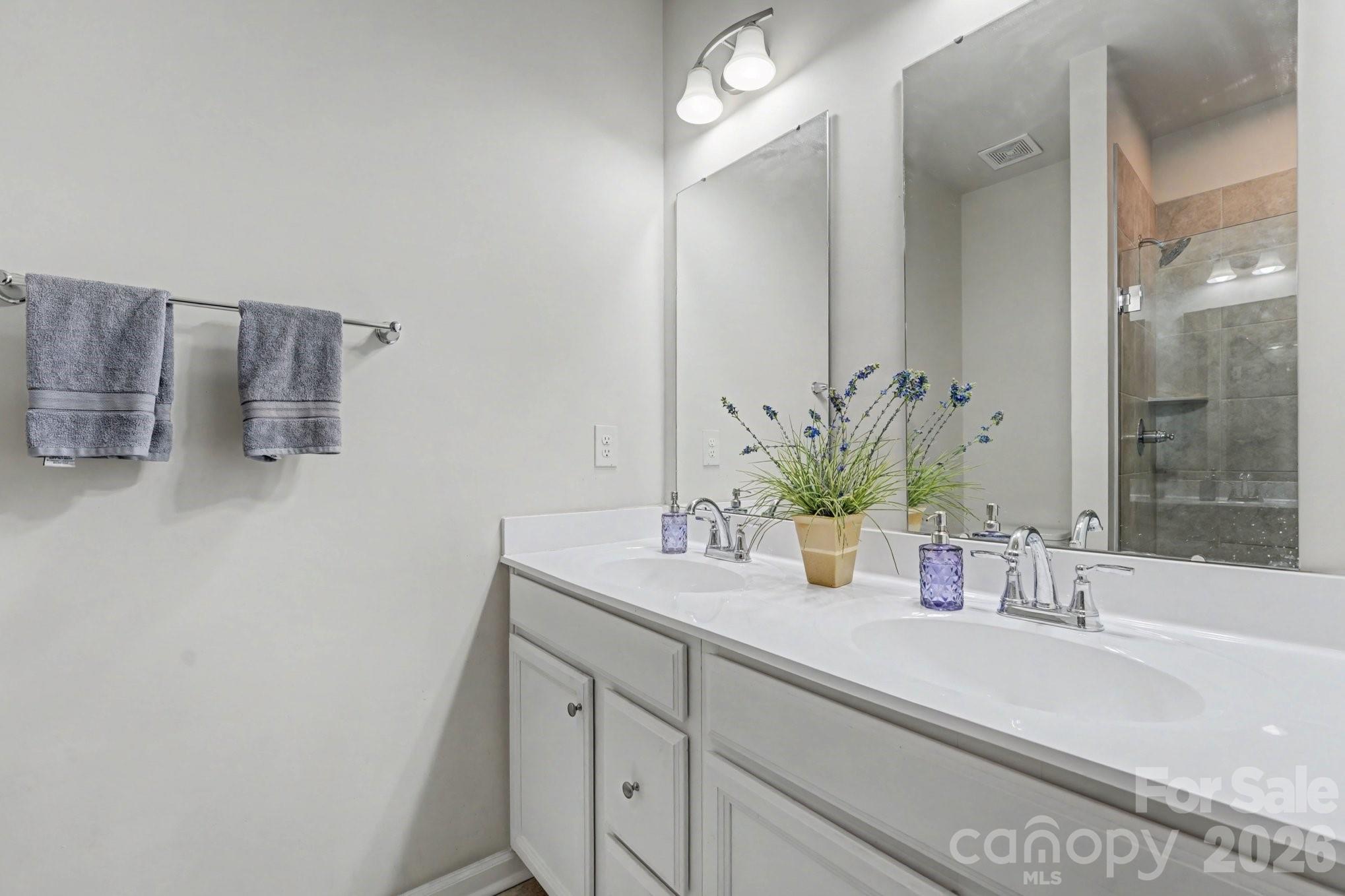 Stone Creek Townhomes - Residential