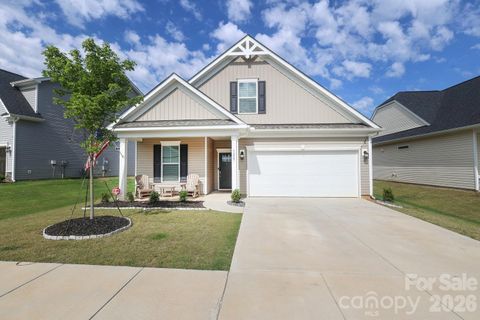 Photo of 3227 Laurel Brook Drive, Denver, NC 28037 (MLS # 4385715)