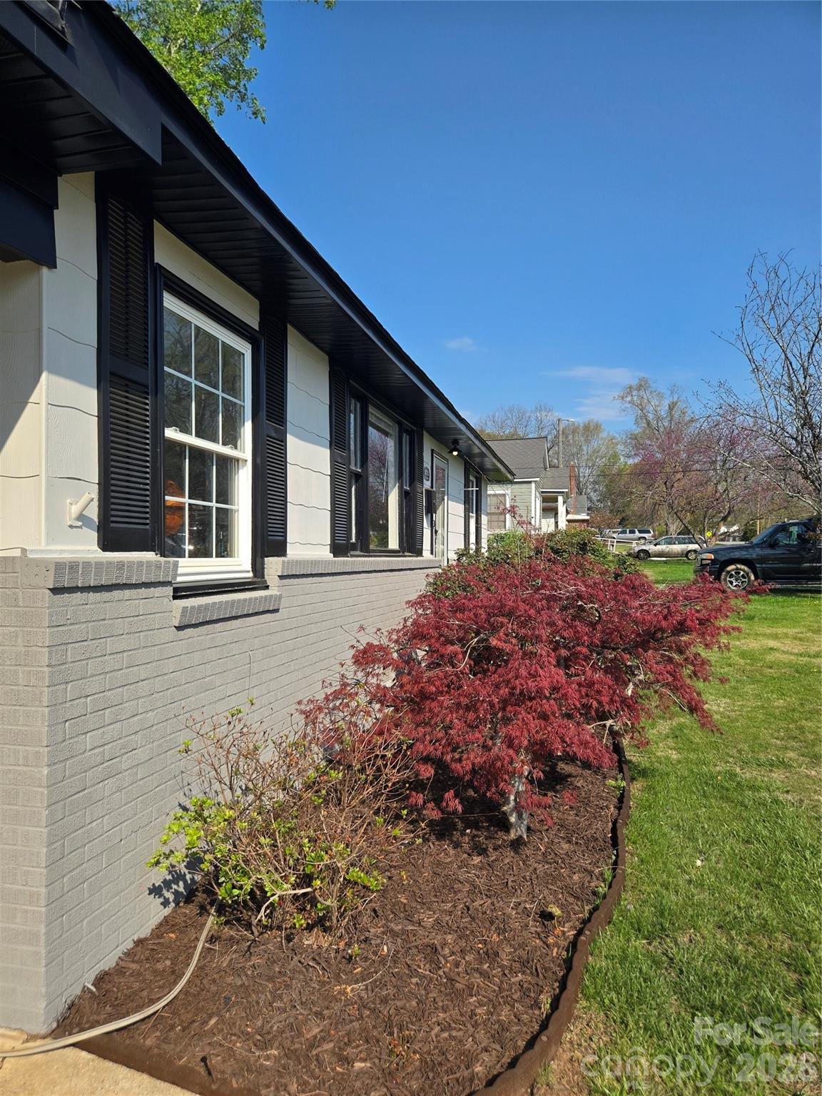 414 S Chester Street S