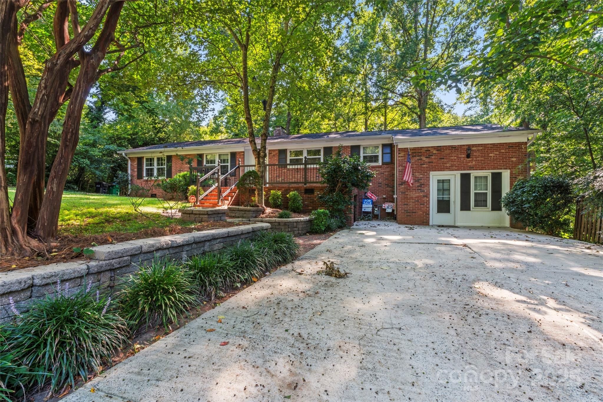 8101 Kerrybrook Circle