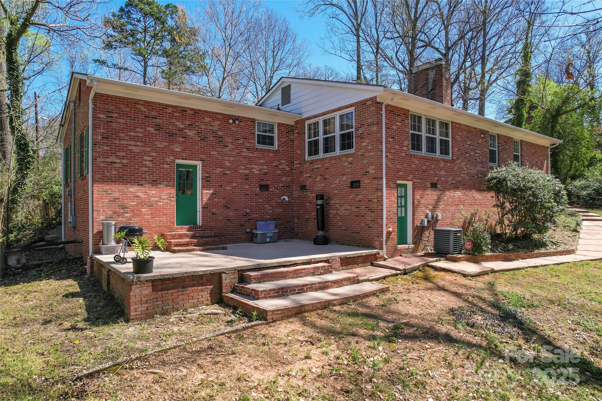 8101 Kerrybrook Circle