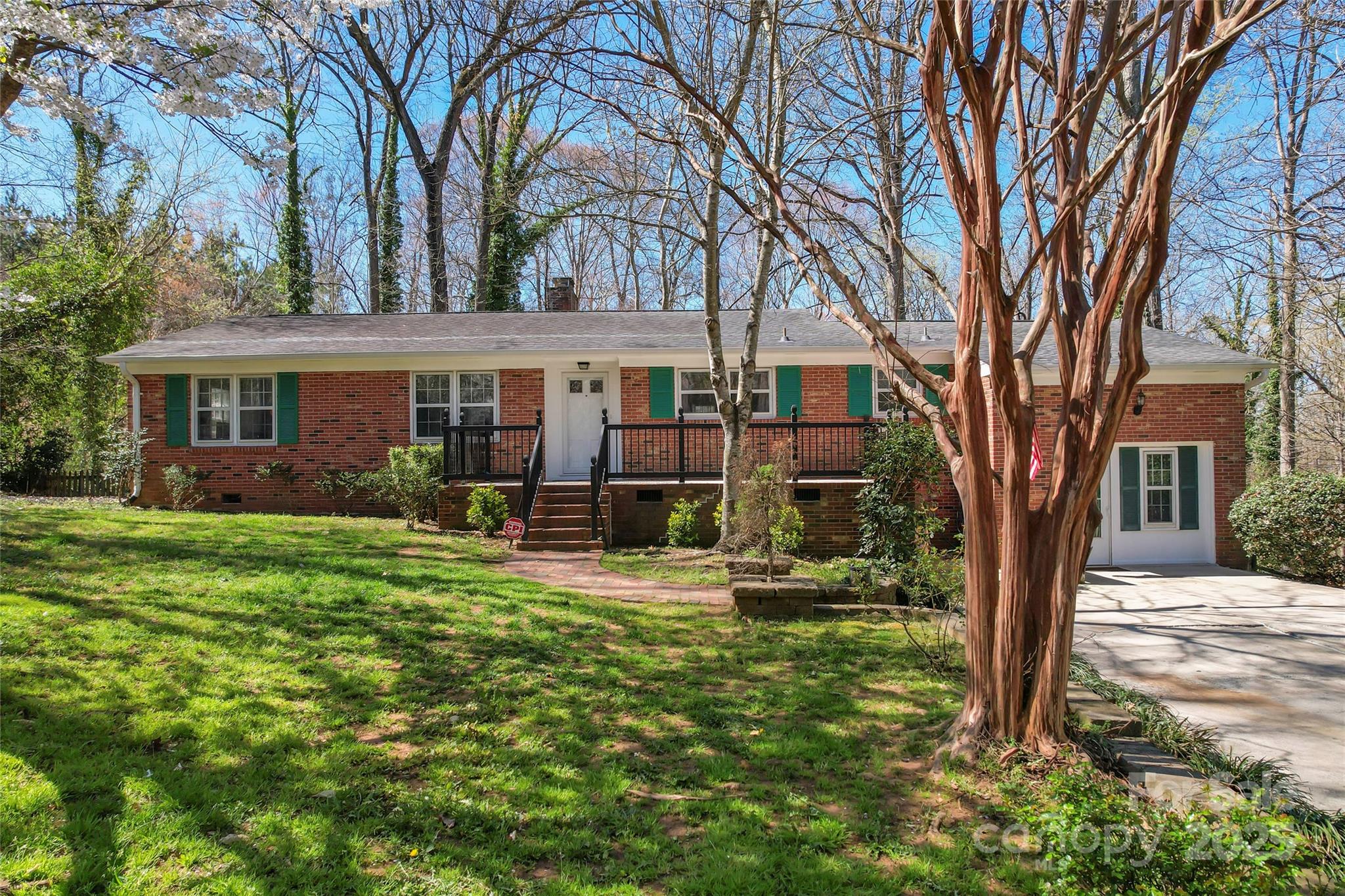 8101 Kerrybrook Circle