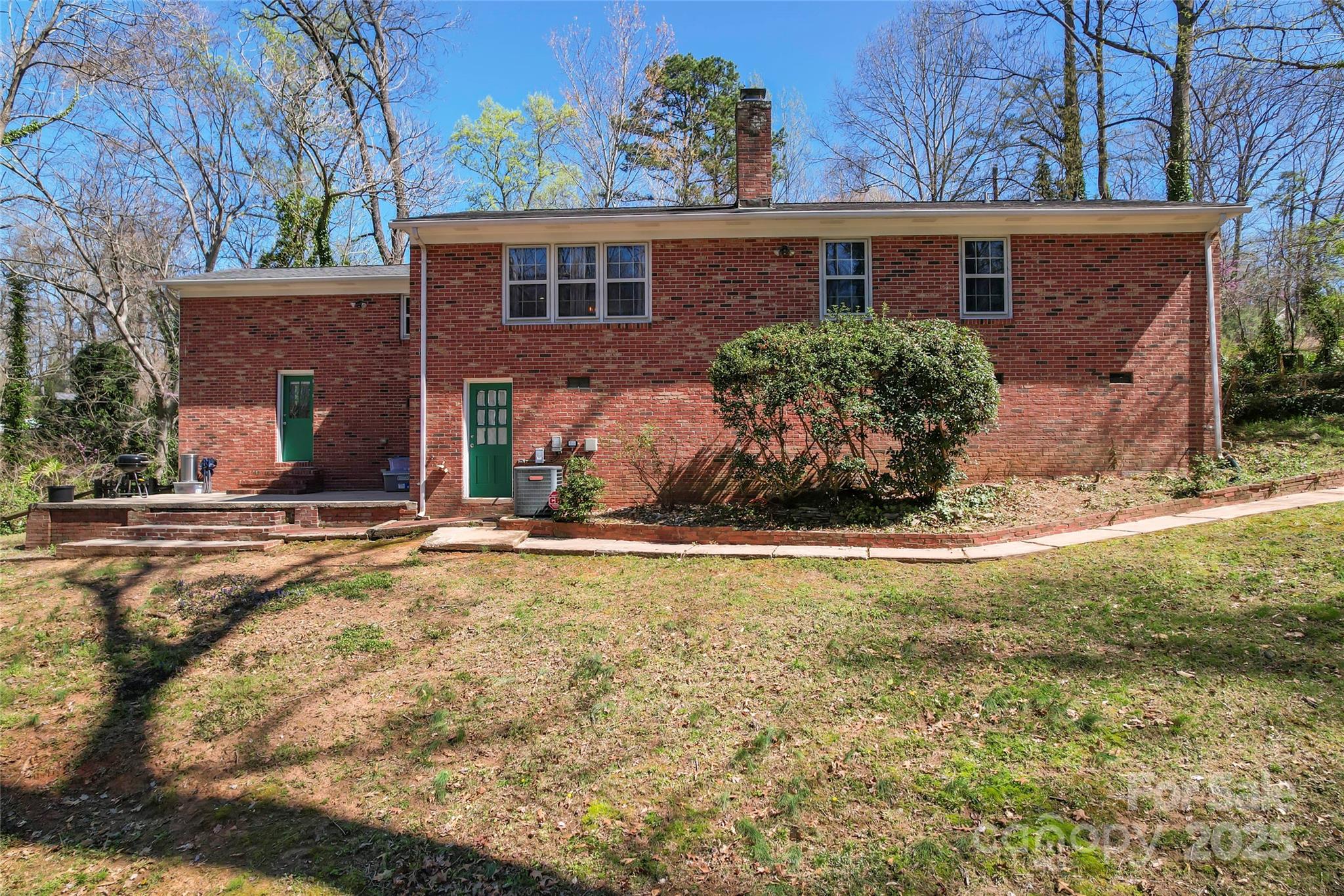 8101 Kerrybrook Circle