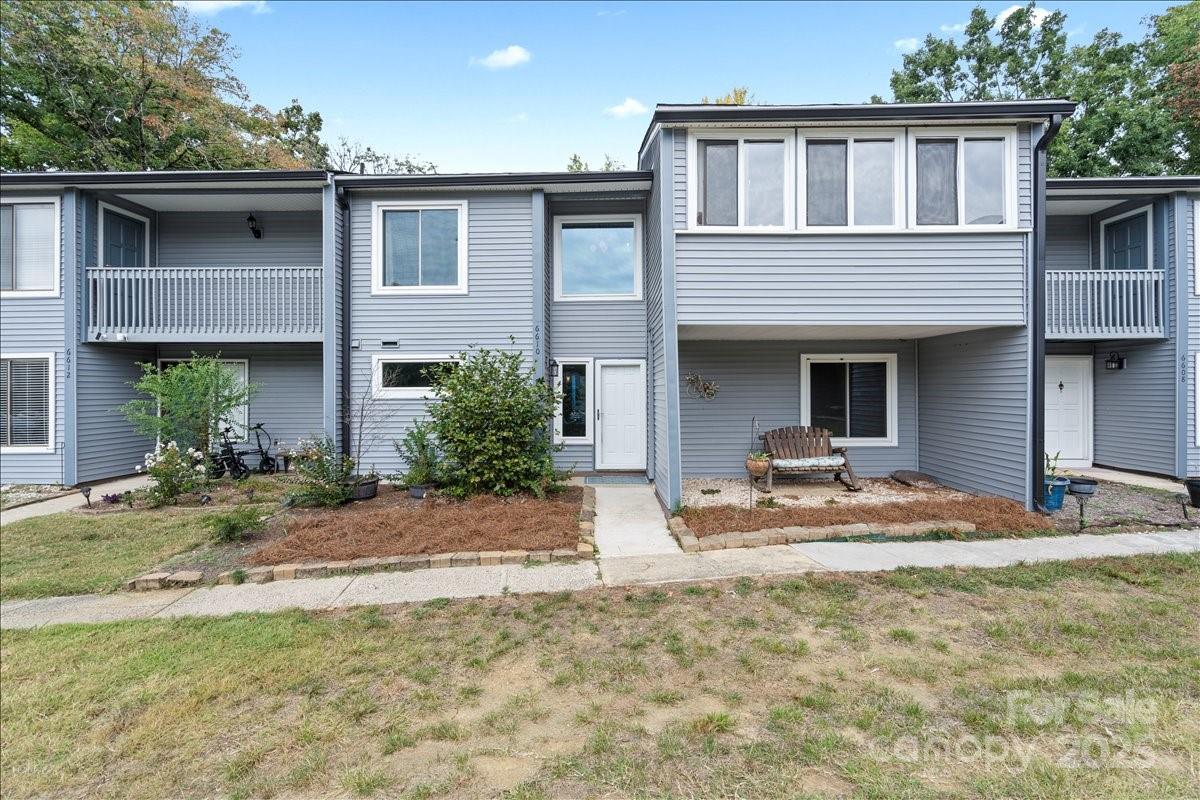 6610 Point Comfort Lane