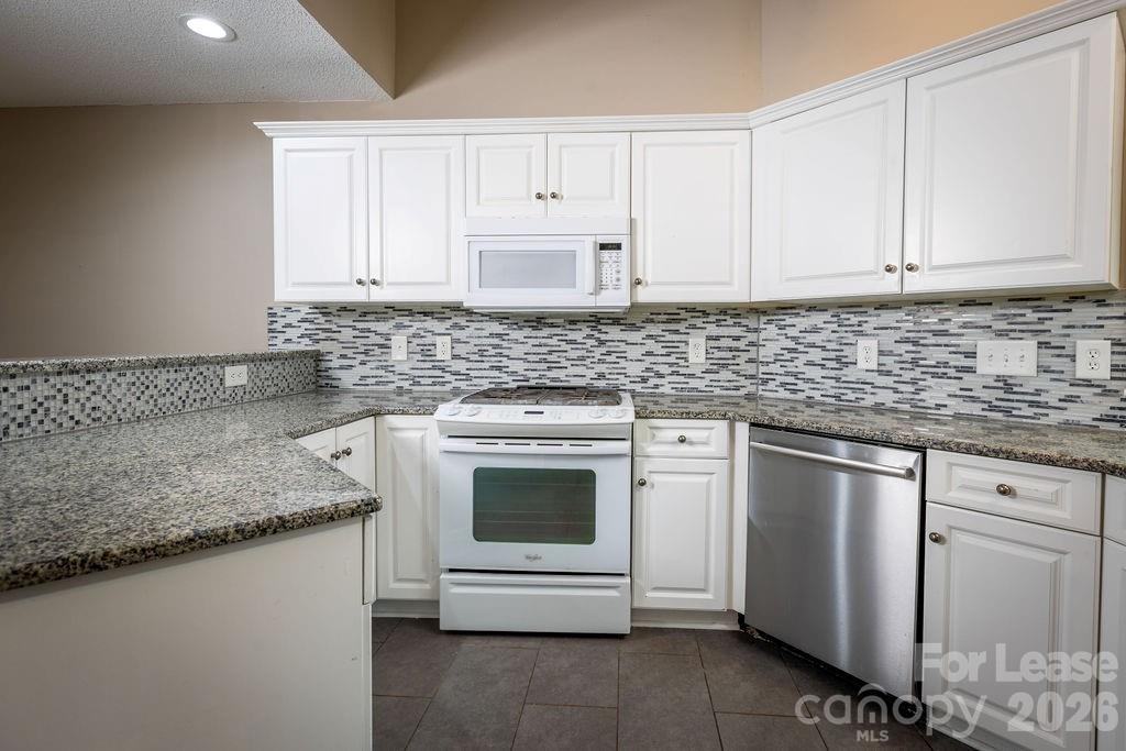 14623 Waterside Drive