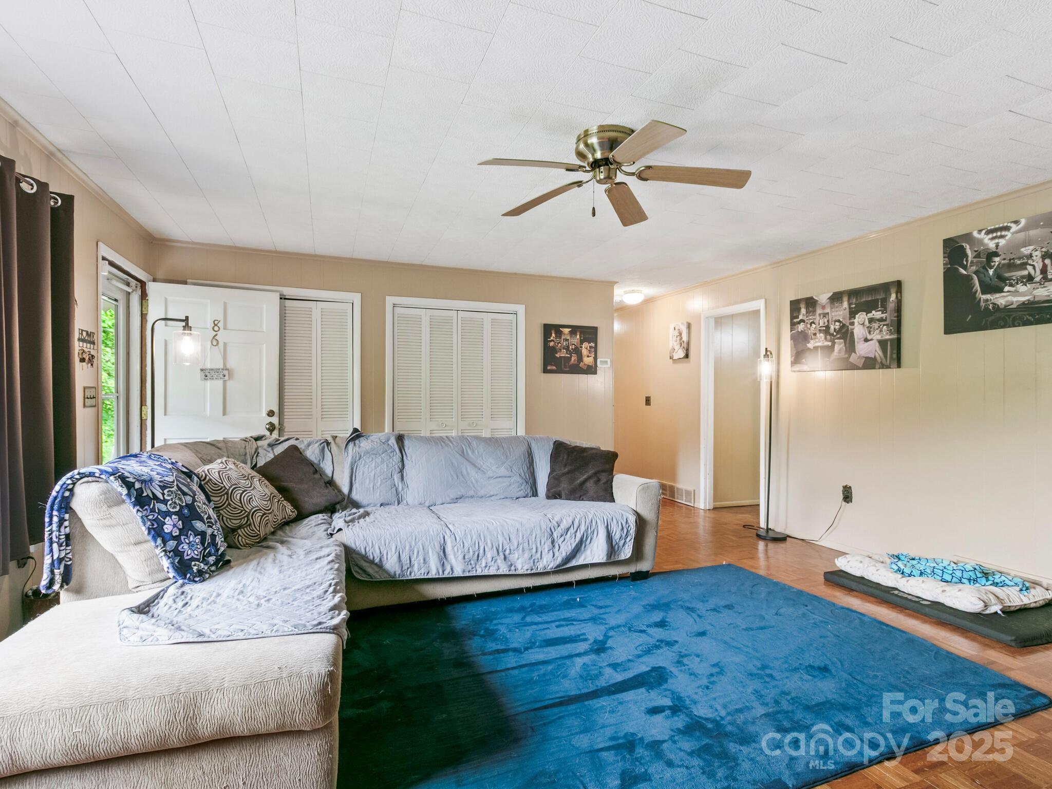 86 Hawk Haven Cove