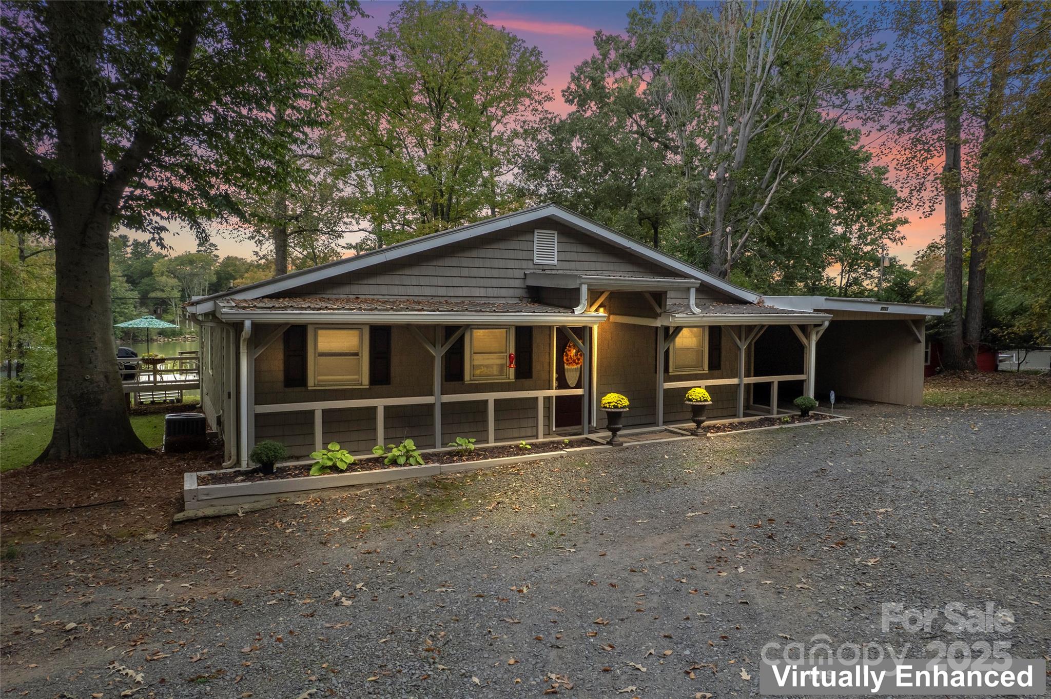 3733 Fox Valley Road