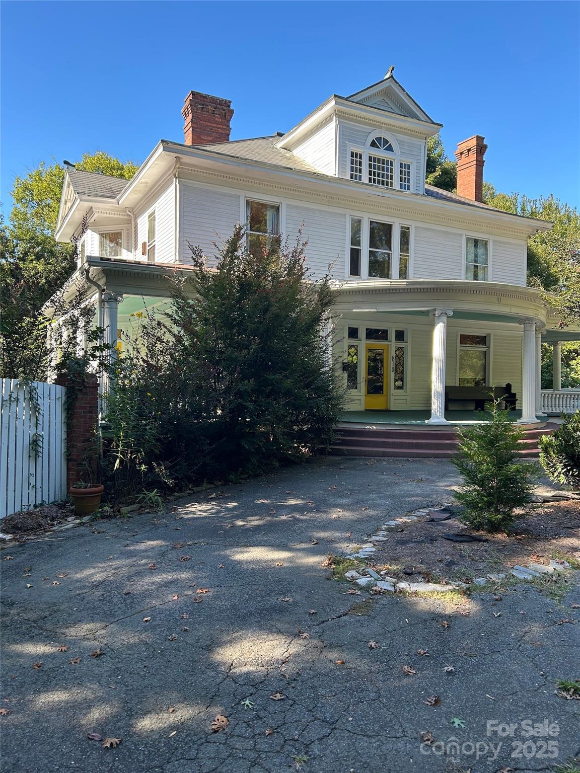 810 E Franklin Street