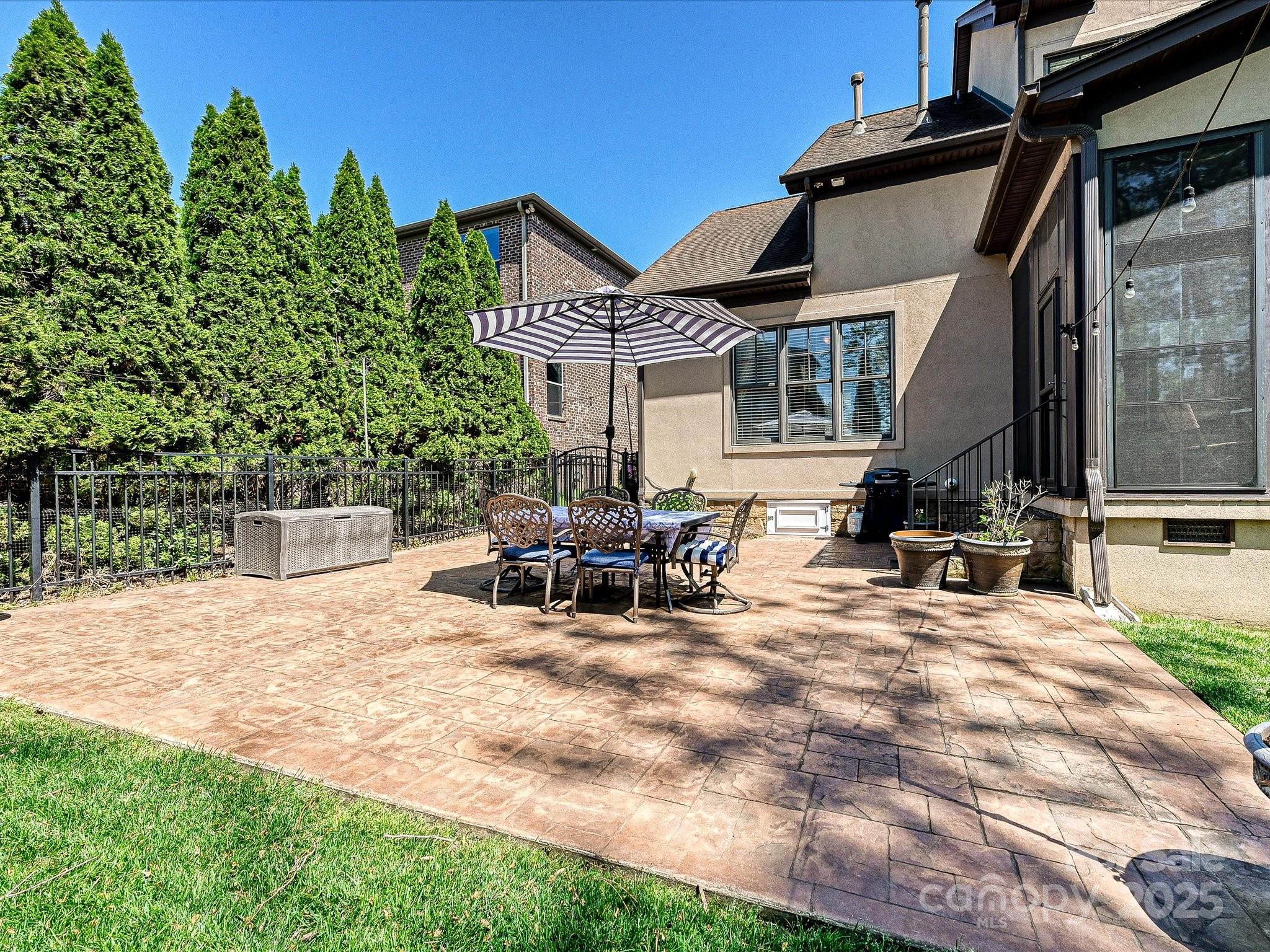 Arborway - Residential