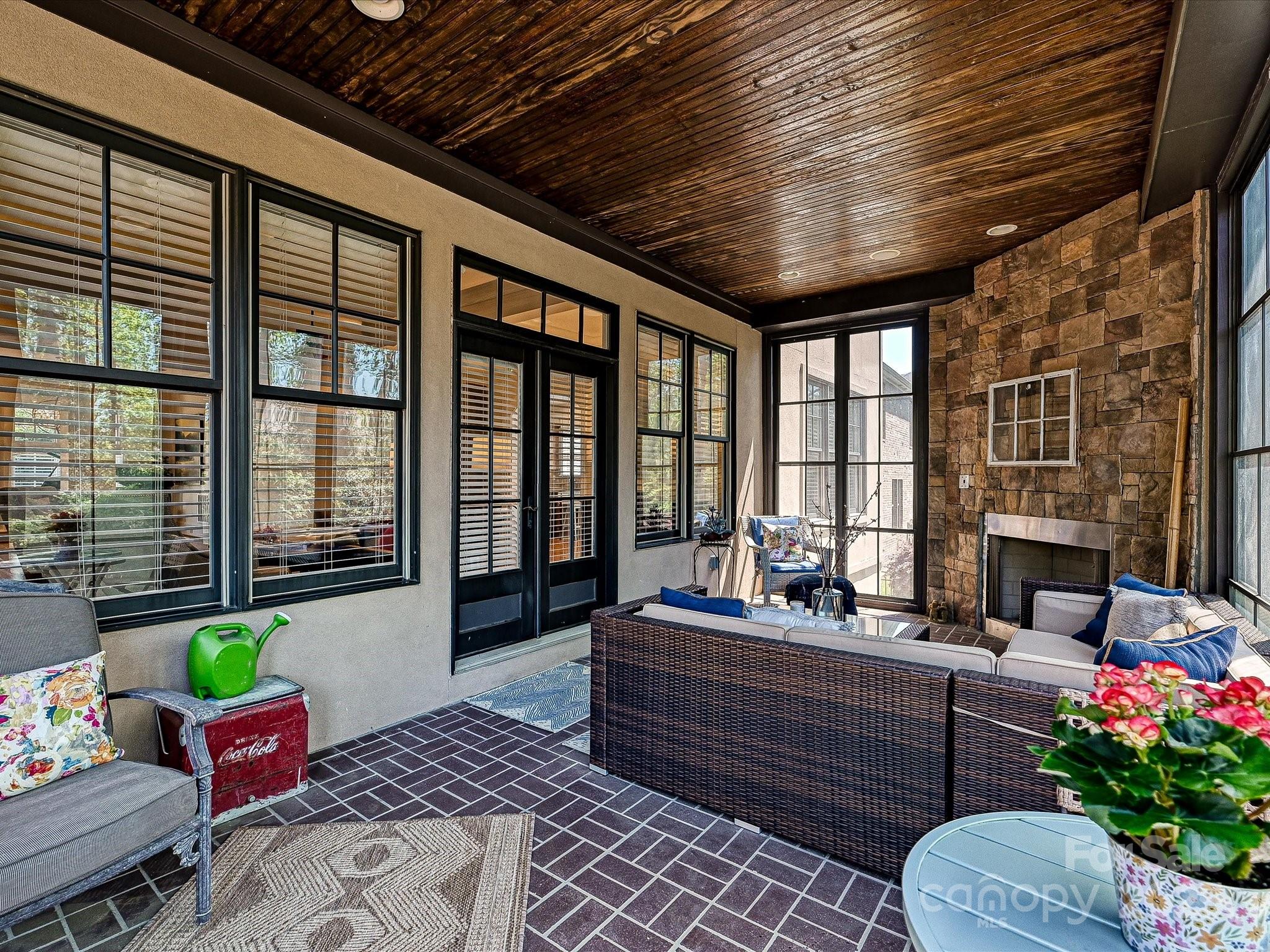 Arborway - Residential