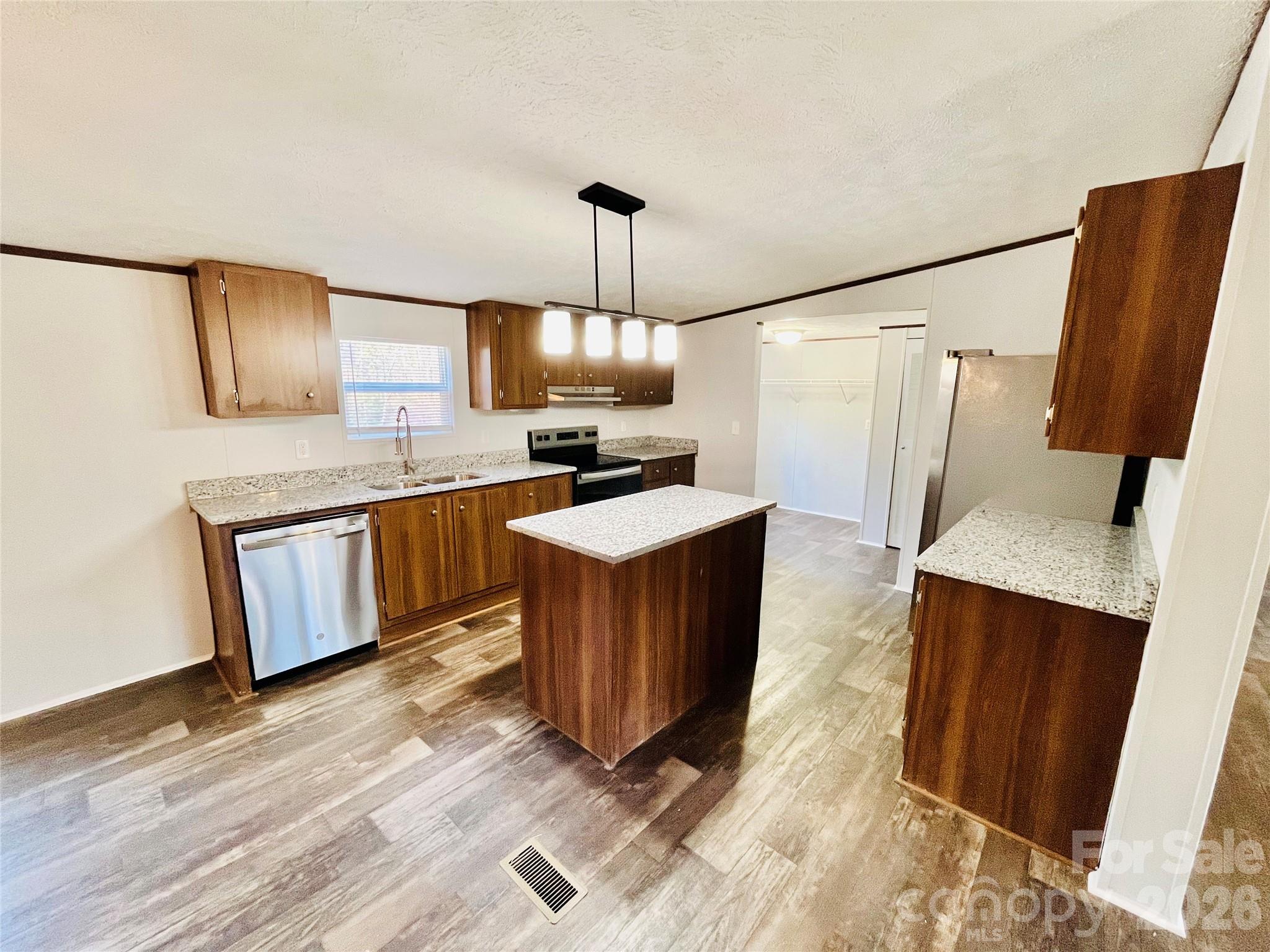 Sandy Springs - Residential