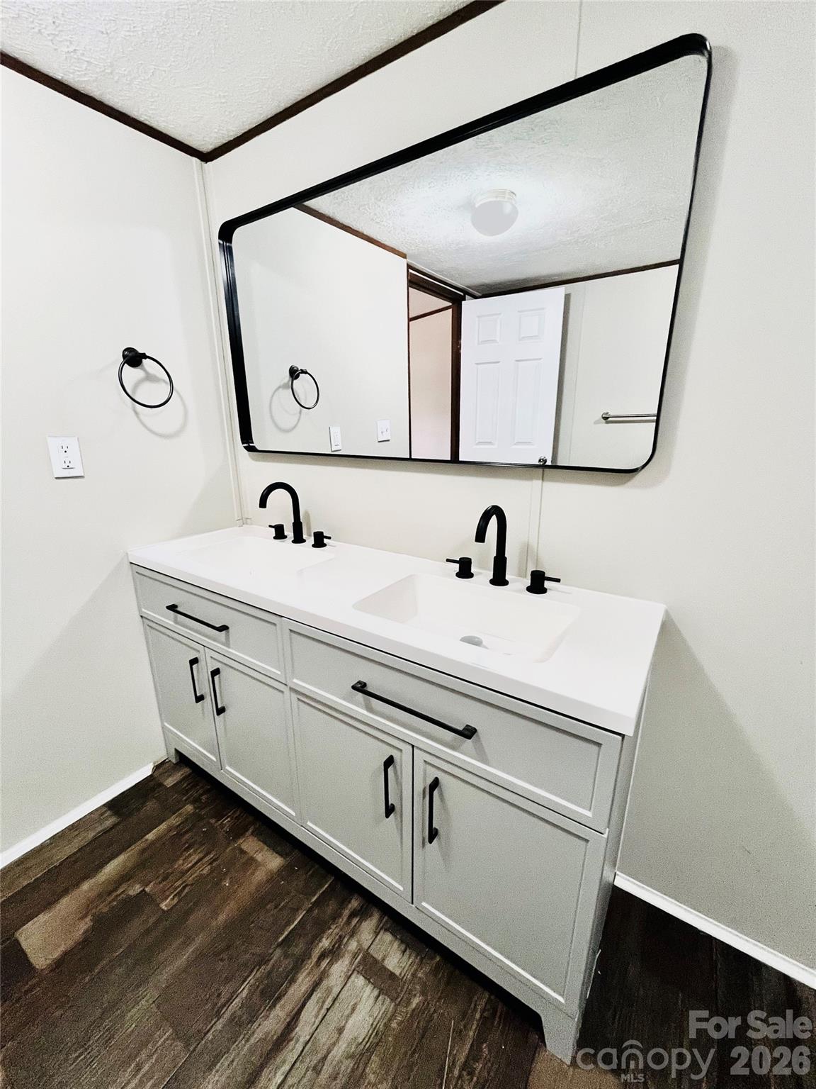 Sandy Springs - Residential