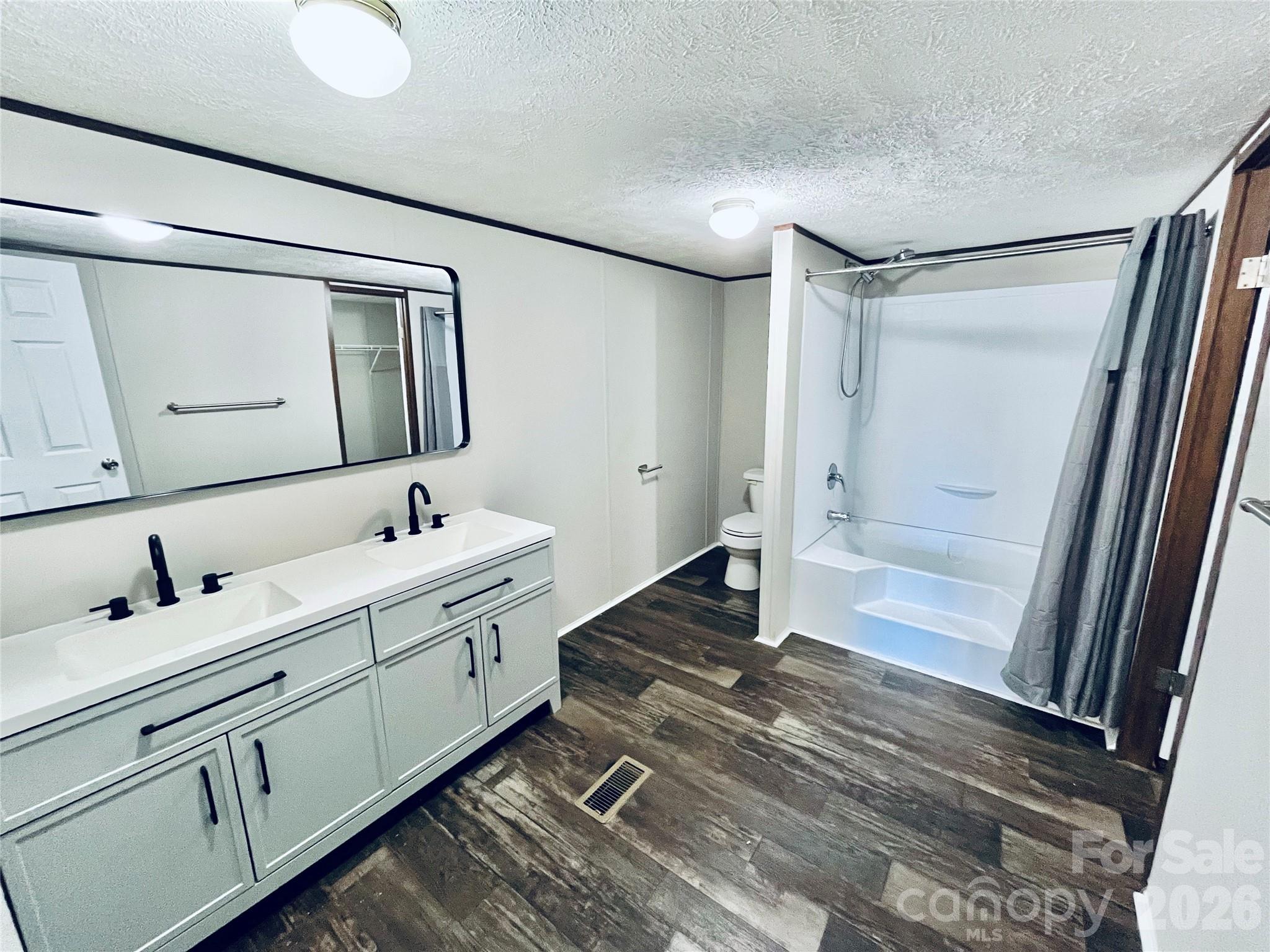 Sandy Springs - Residential