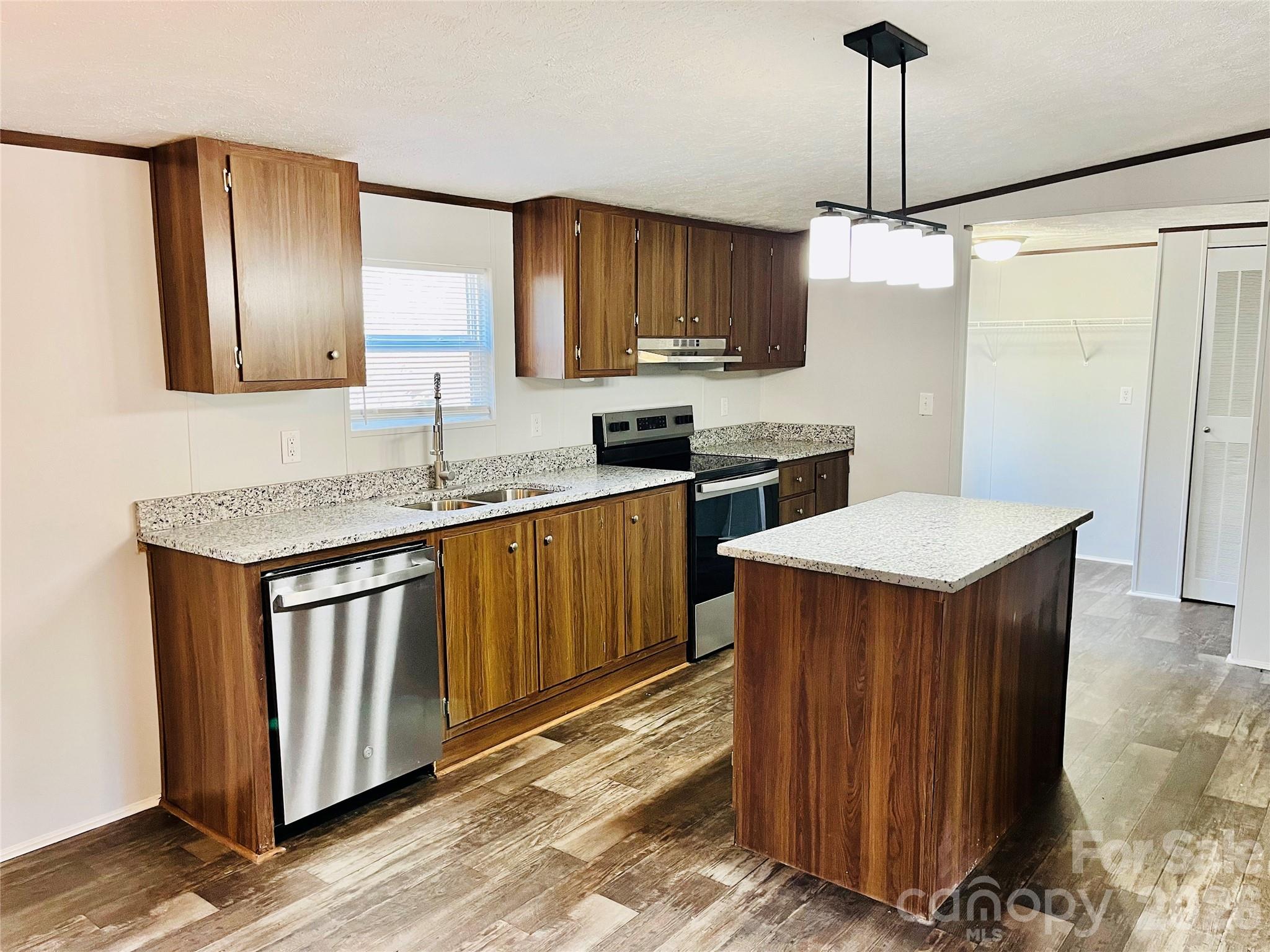 Sandy Springs - Residential