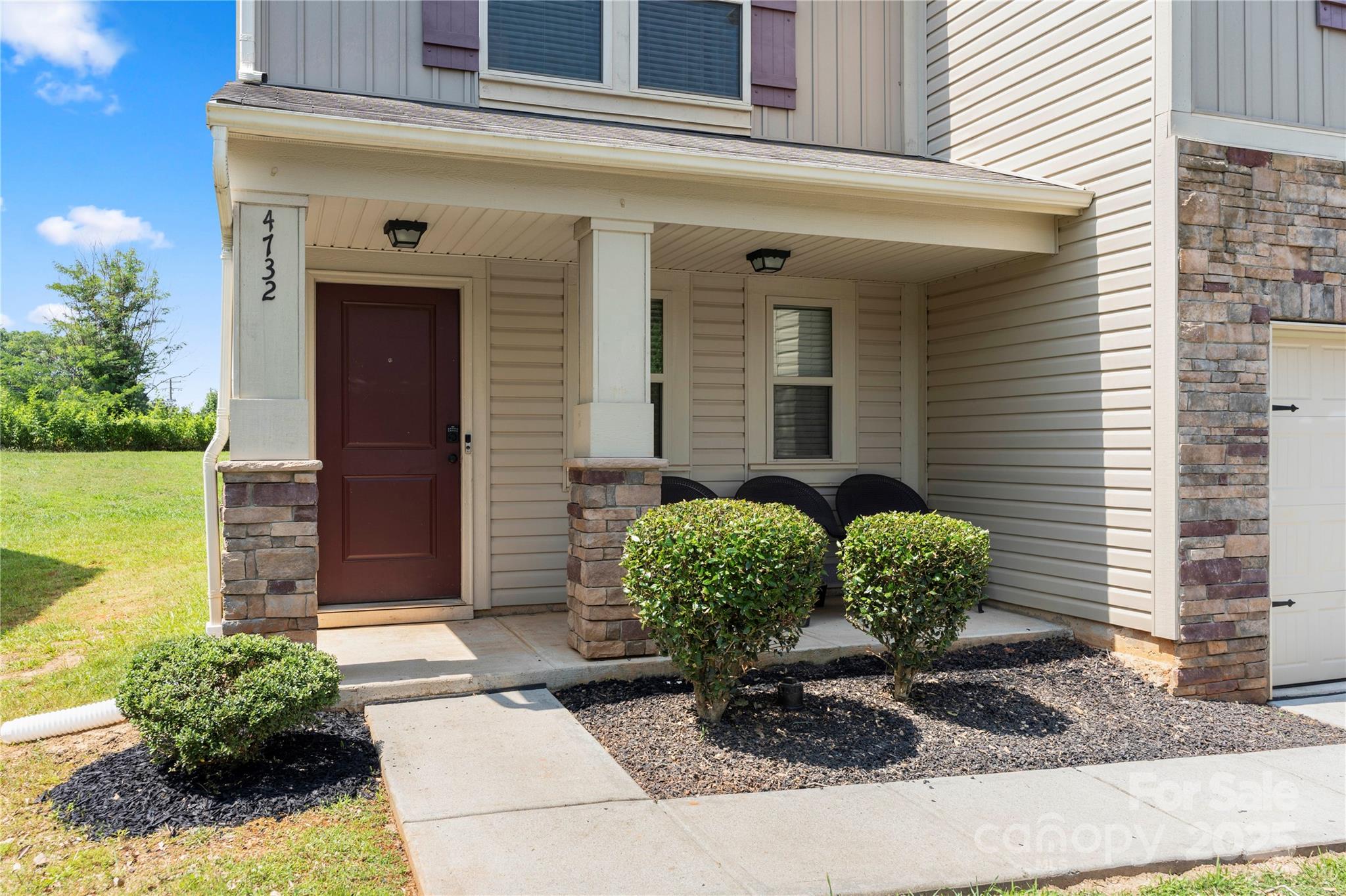 4732 Gibbons Link Road