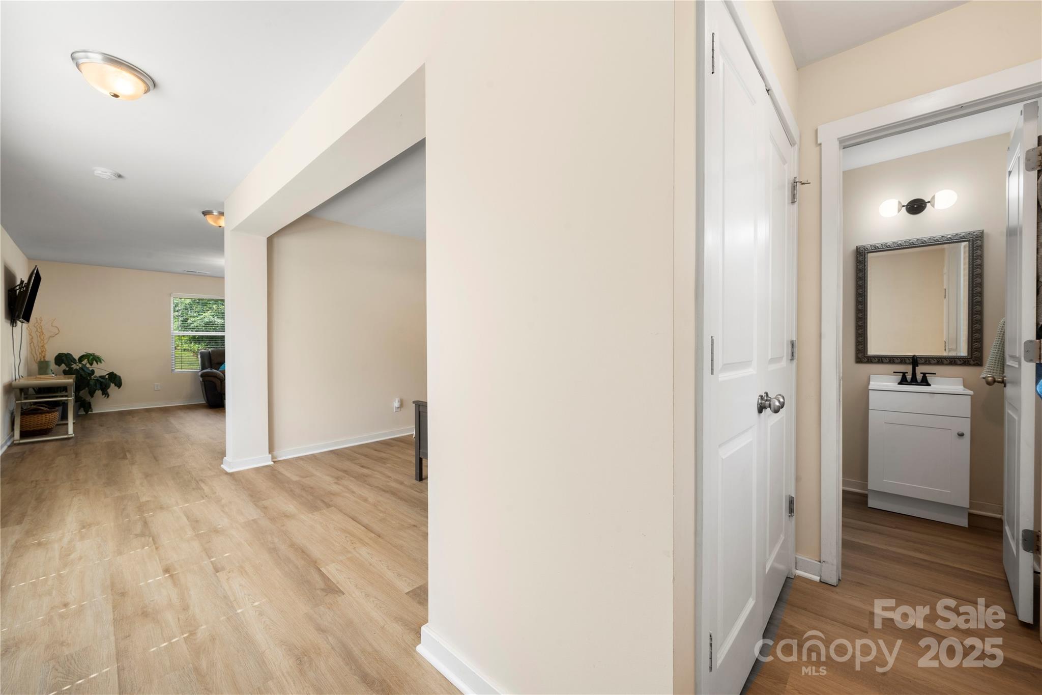 Gibbon Woods - Residential