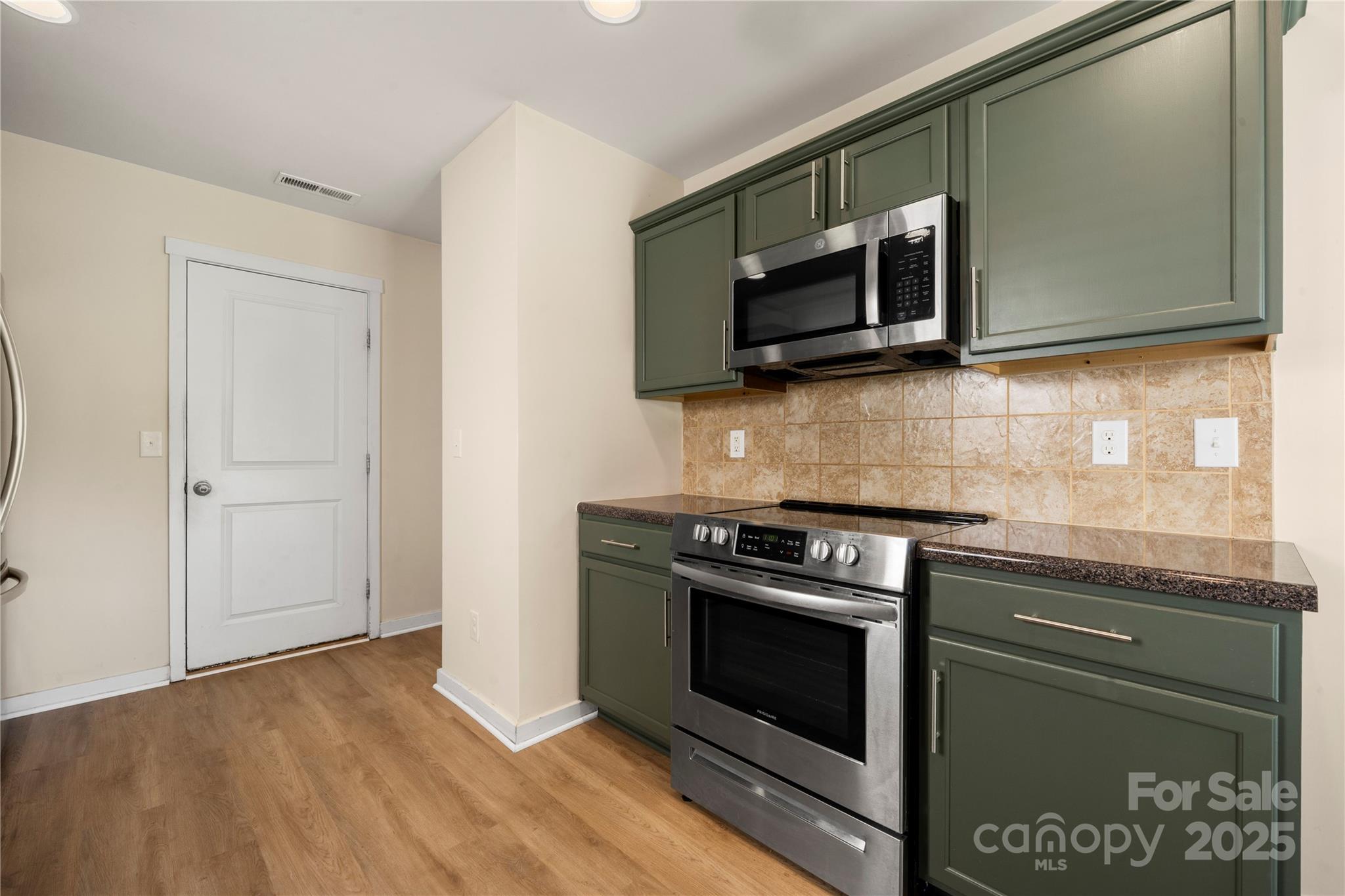 Gibbon Woods - Residential