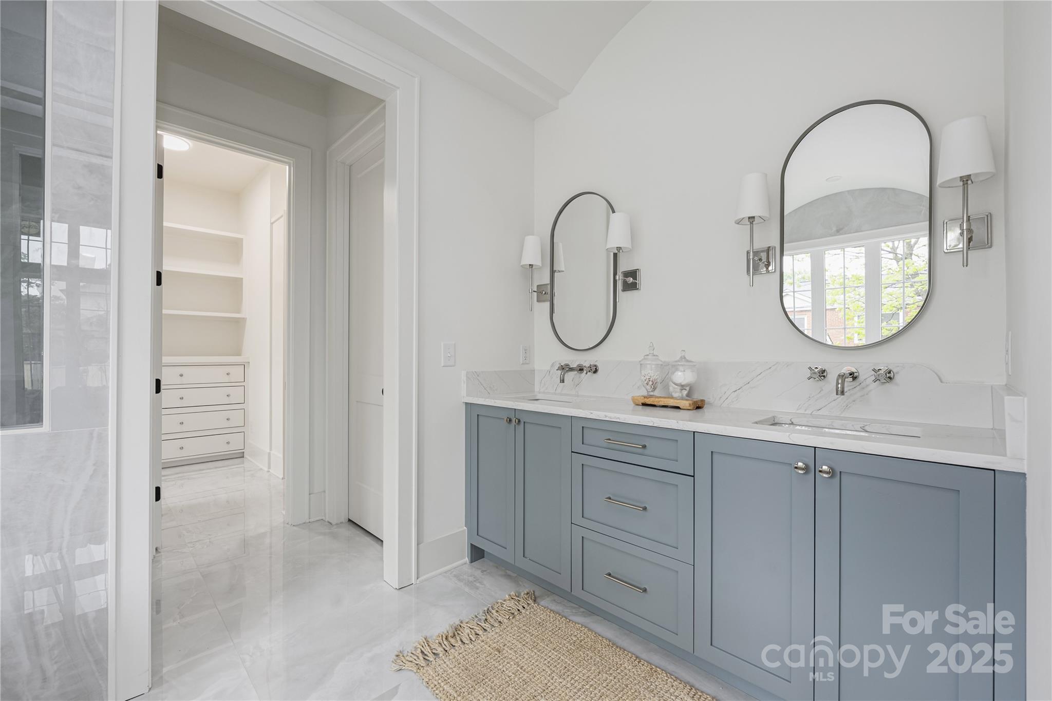 Villa Heights - Residential