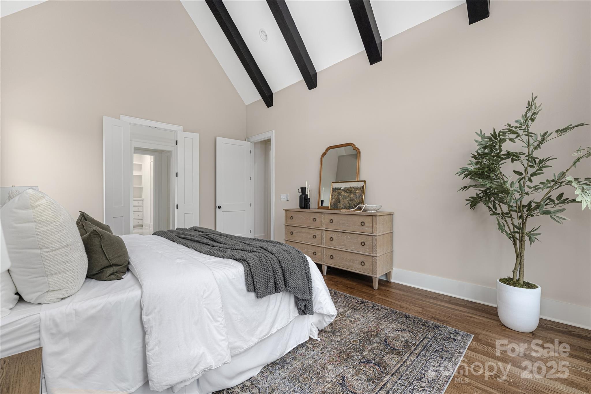 Villa Heights - Residential