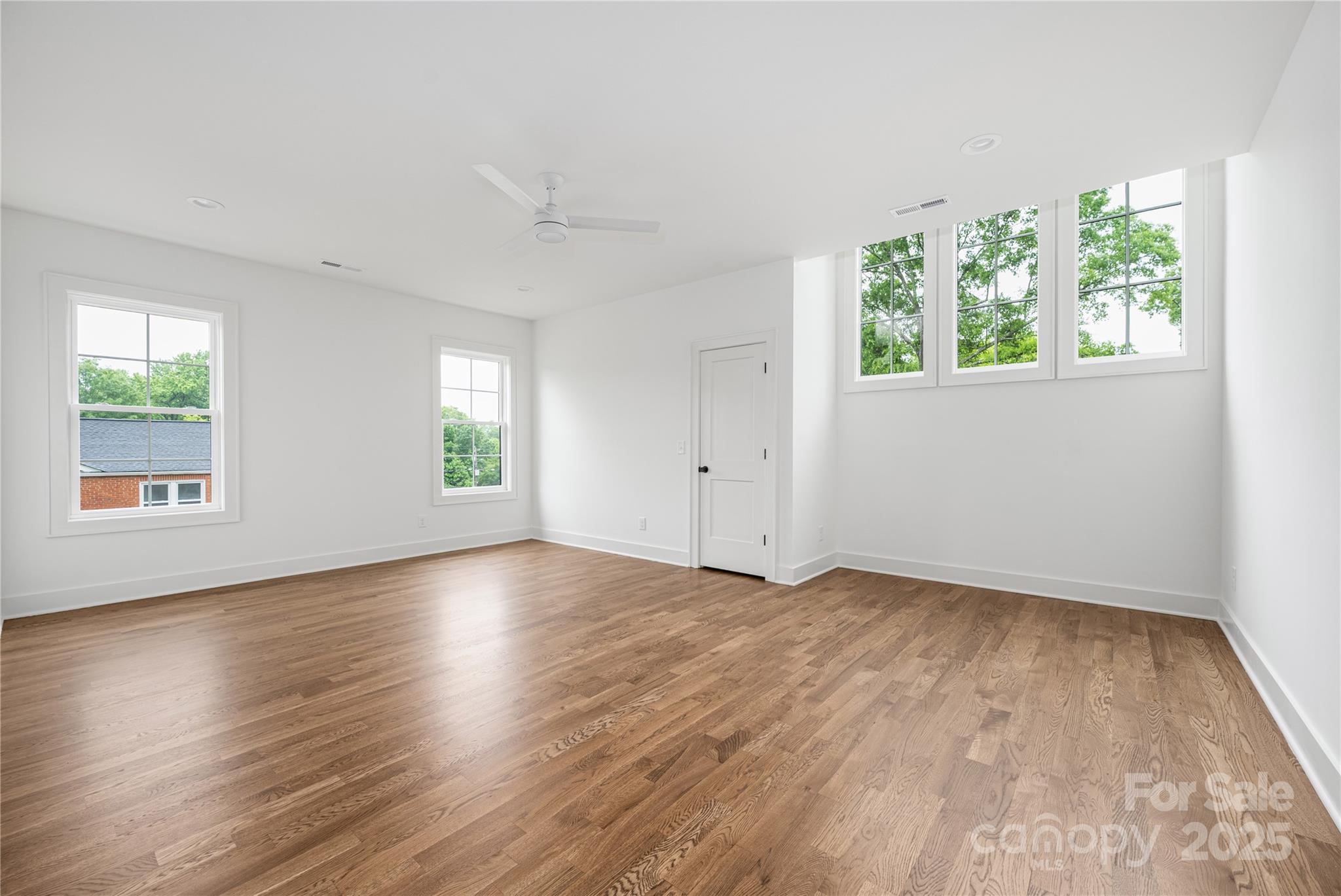 Villa Heights - Residential