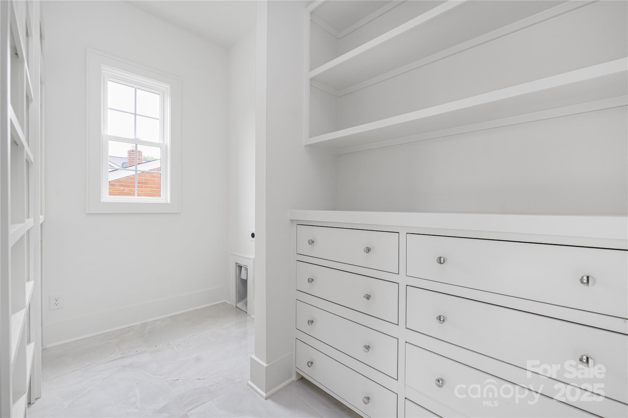 Villa Heights - Residential