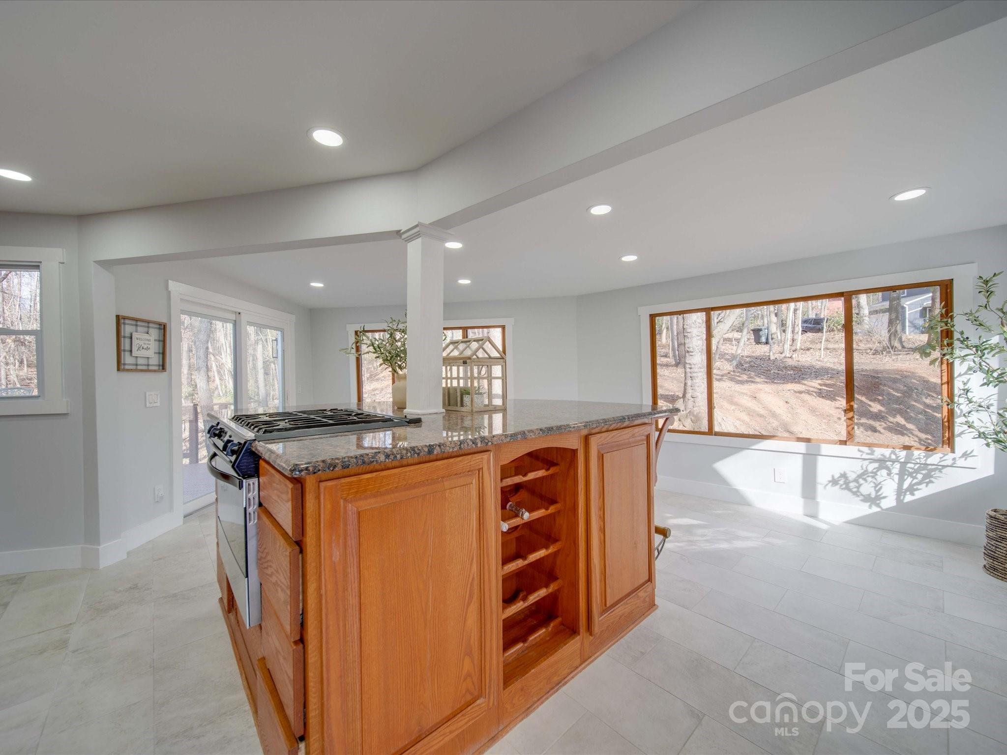 2143 Manawa Lane