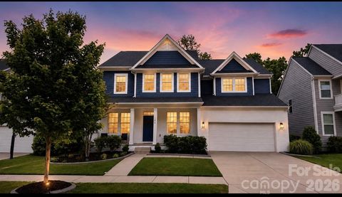 Photo of 1074 Weir Court, Fort Mill, SC 29708 (MLS # 4379381)