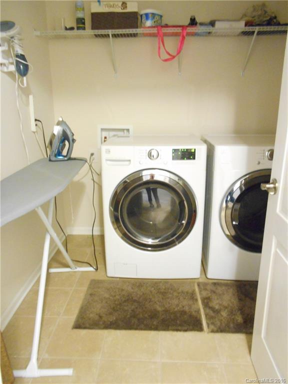 Audubon Lake - Residential Lease