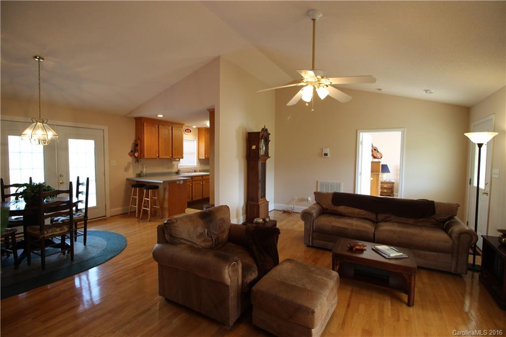 Amity Acres - Residential